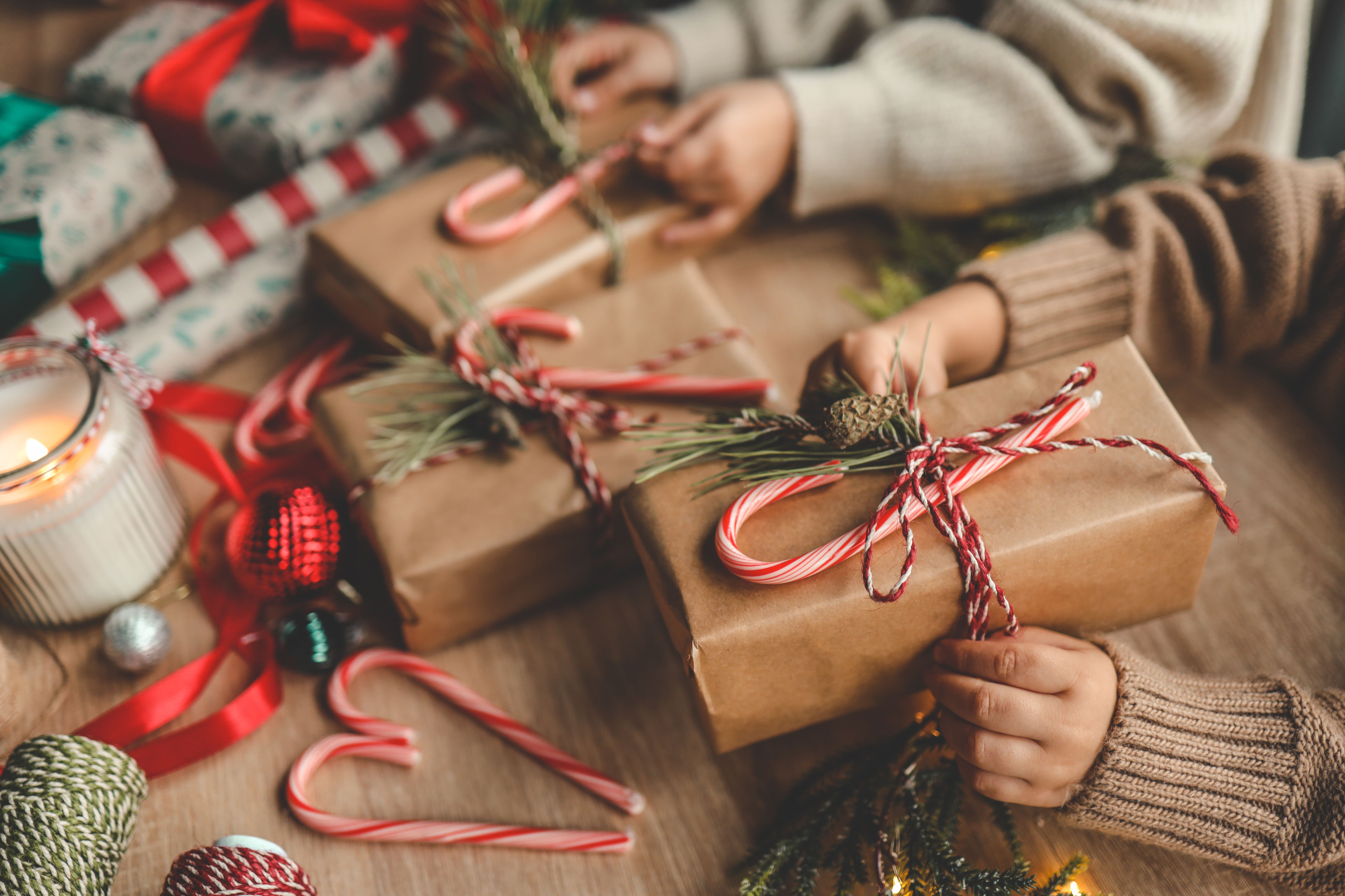 creative gift wrap