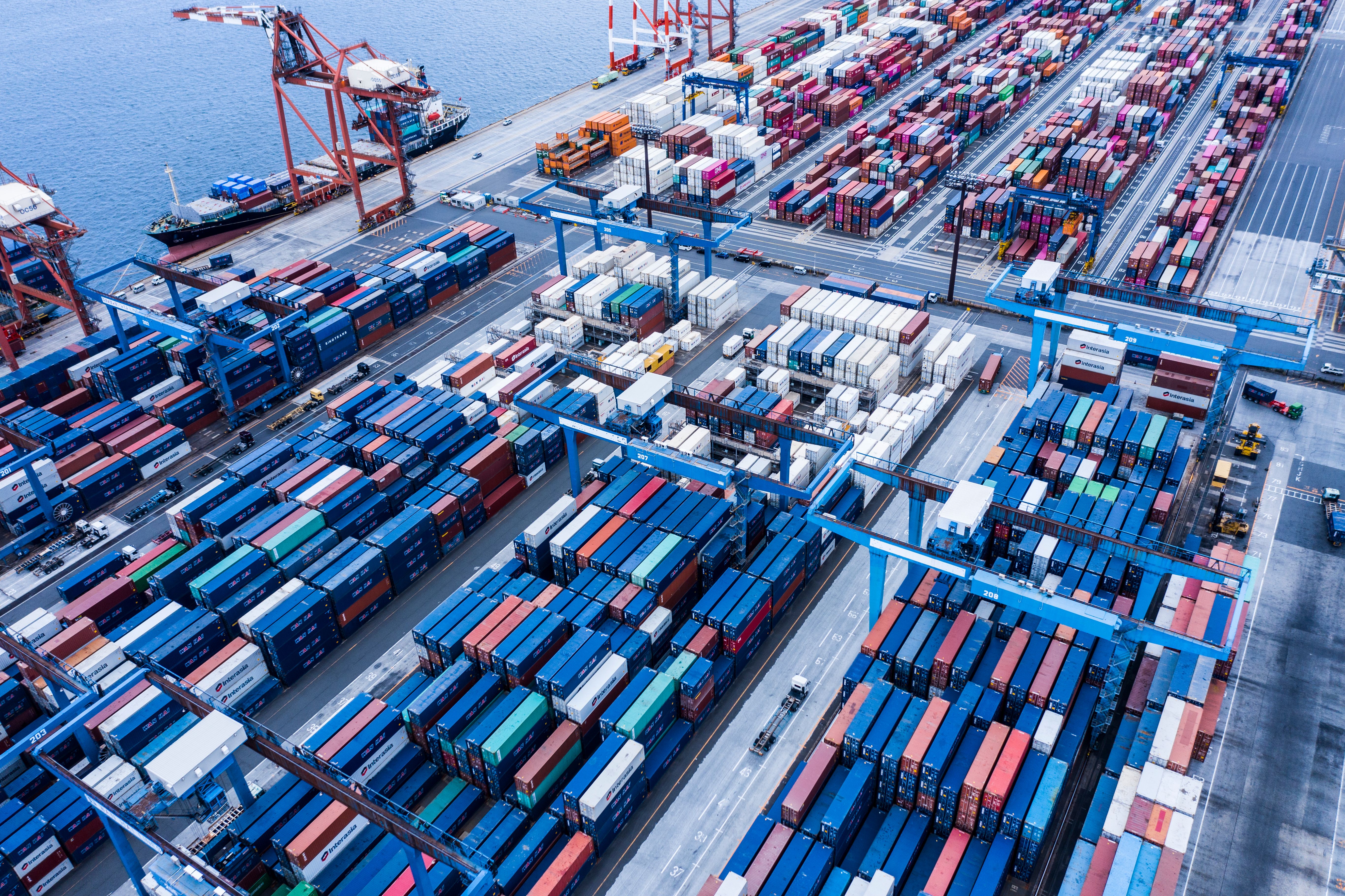 logistics challenges