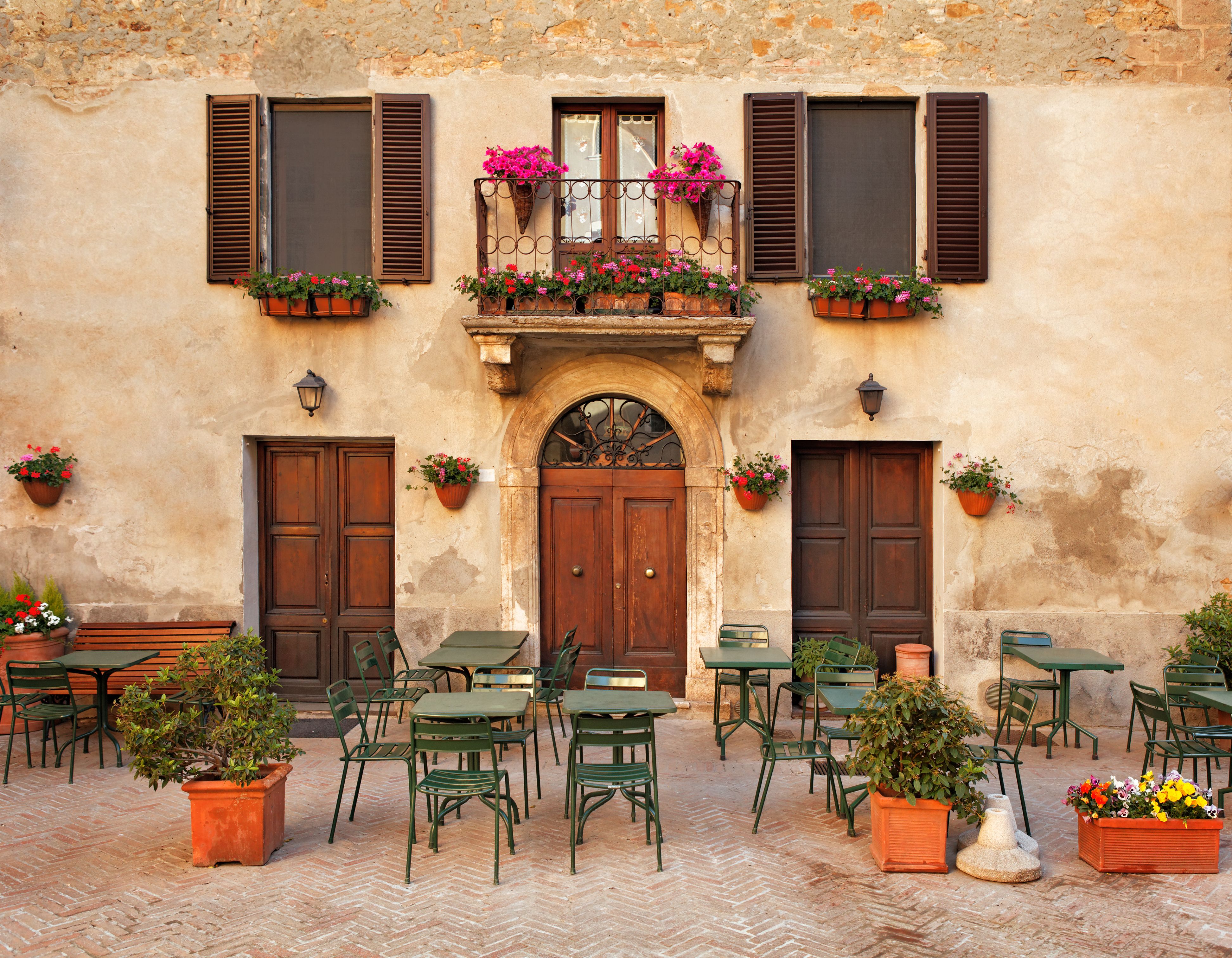 italian cafe