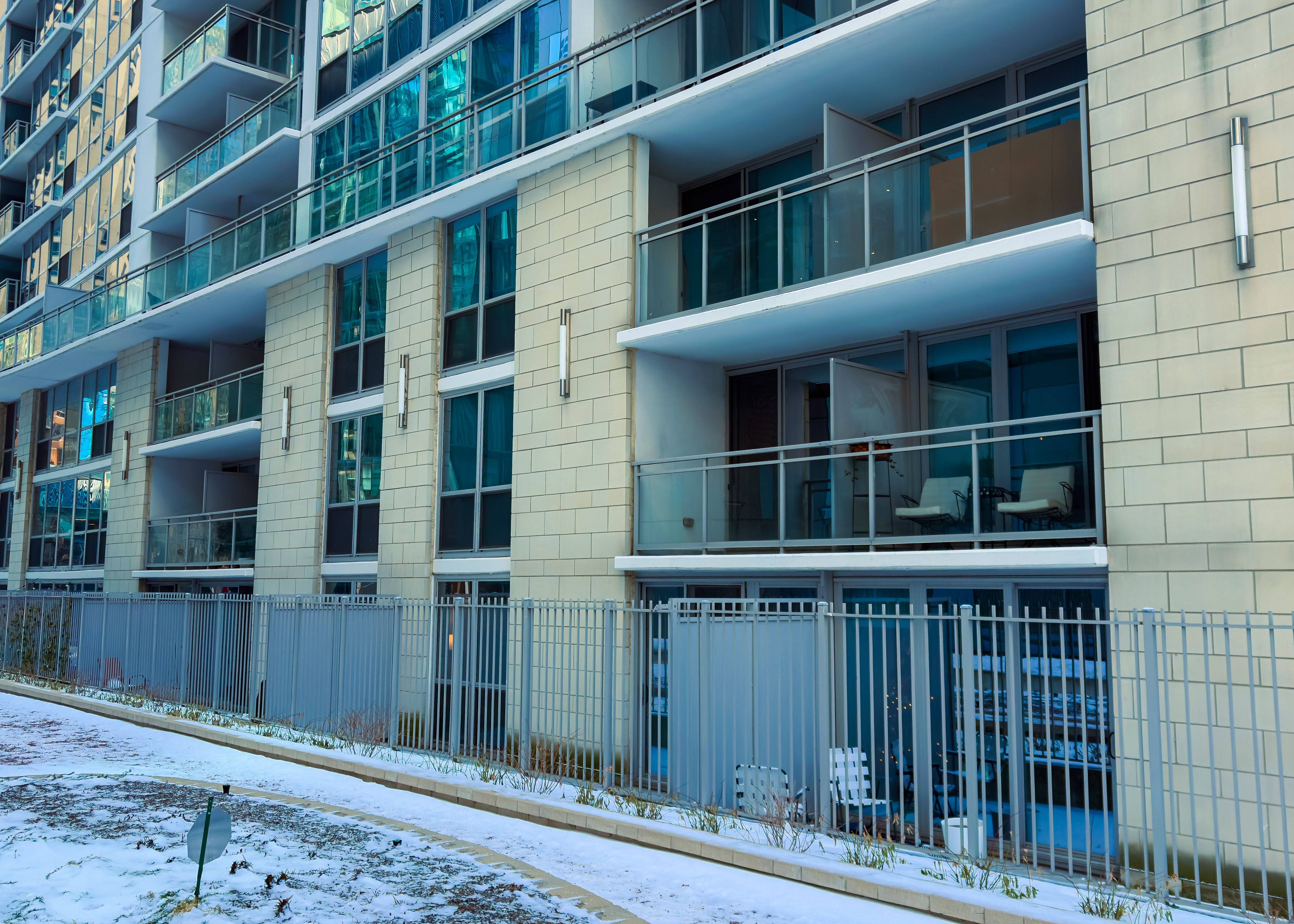 winter fence maintenance