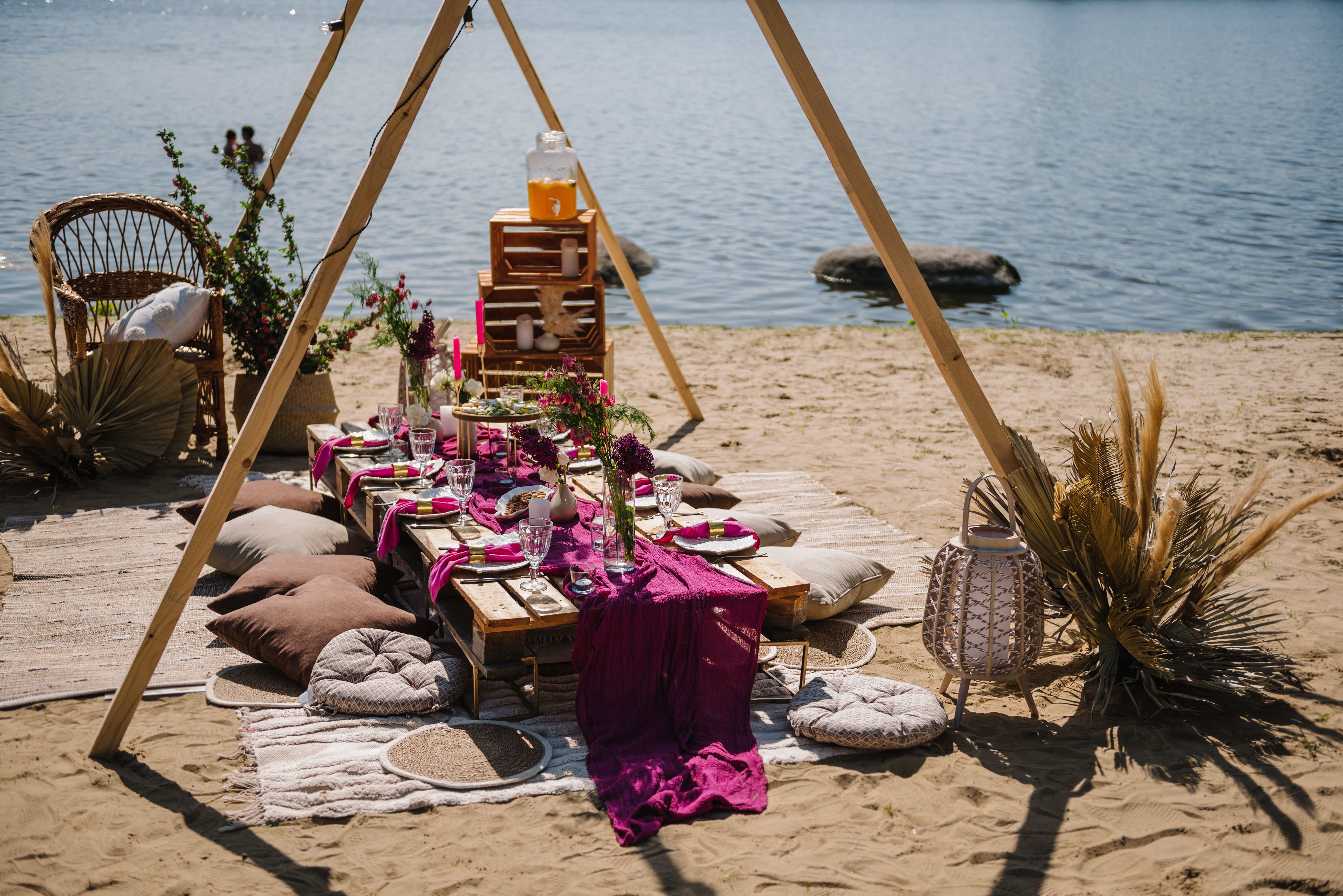 party decorations beach