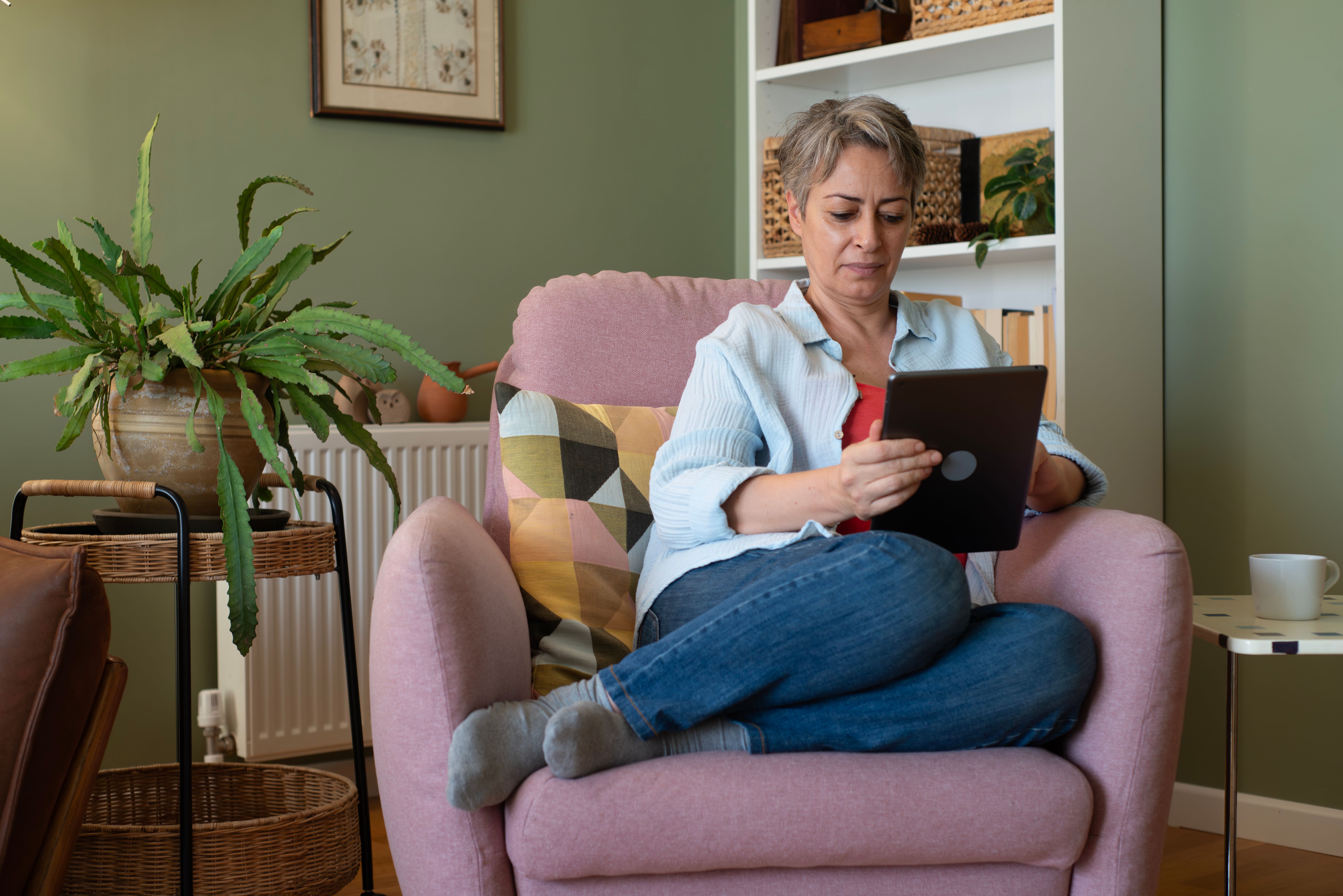 digital banking women