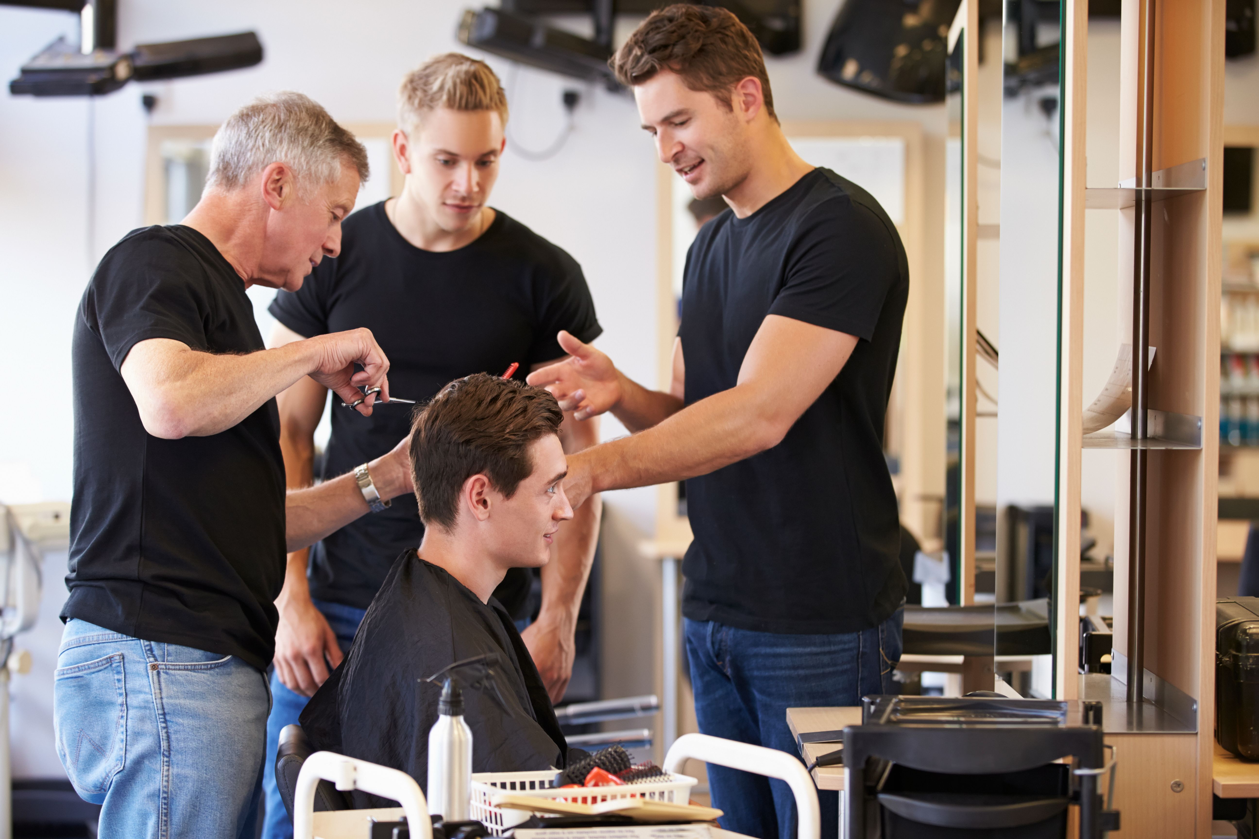 men's hairstylist consultation