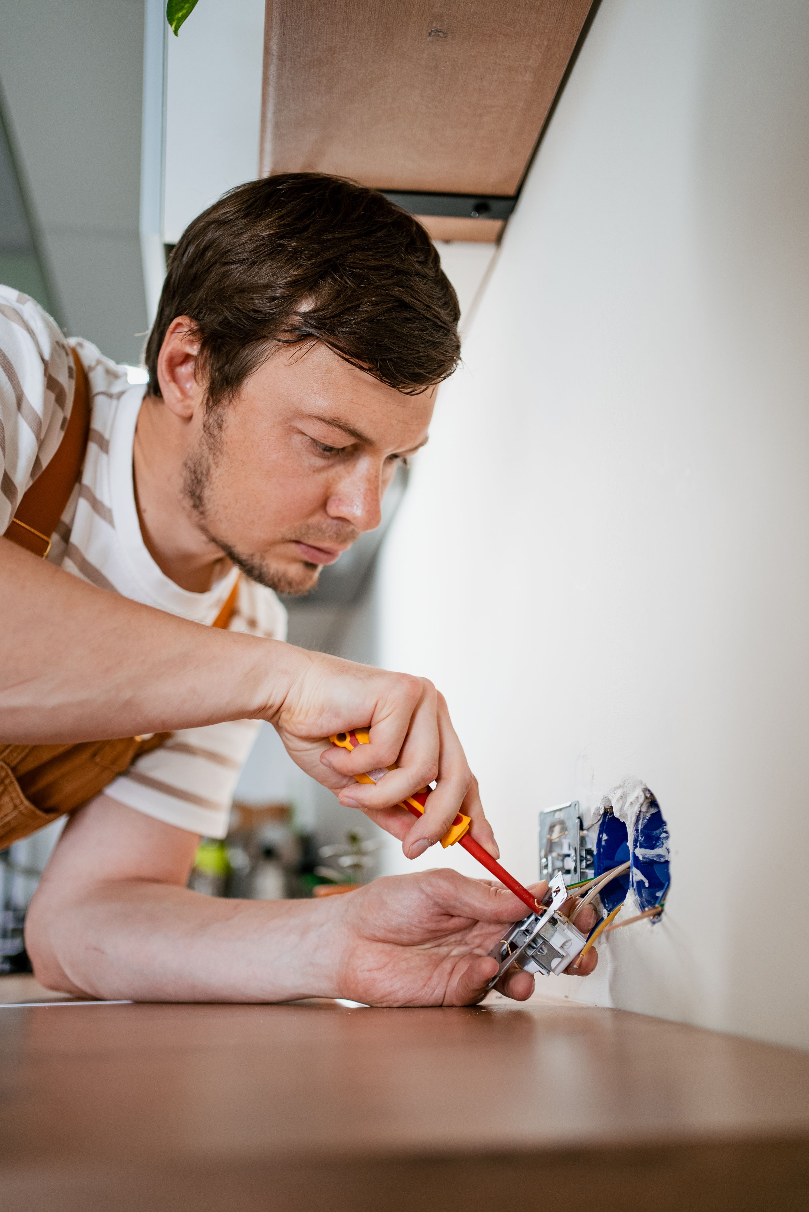 experienced electricians