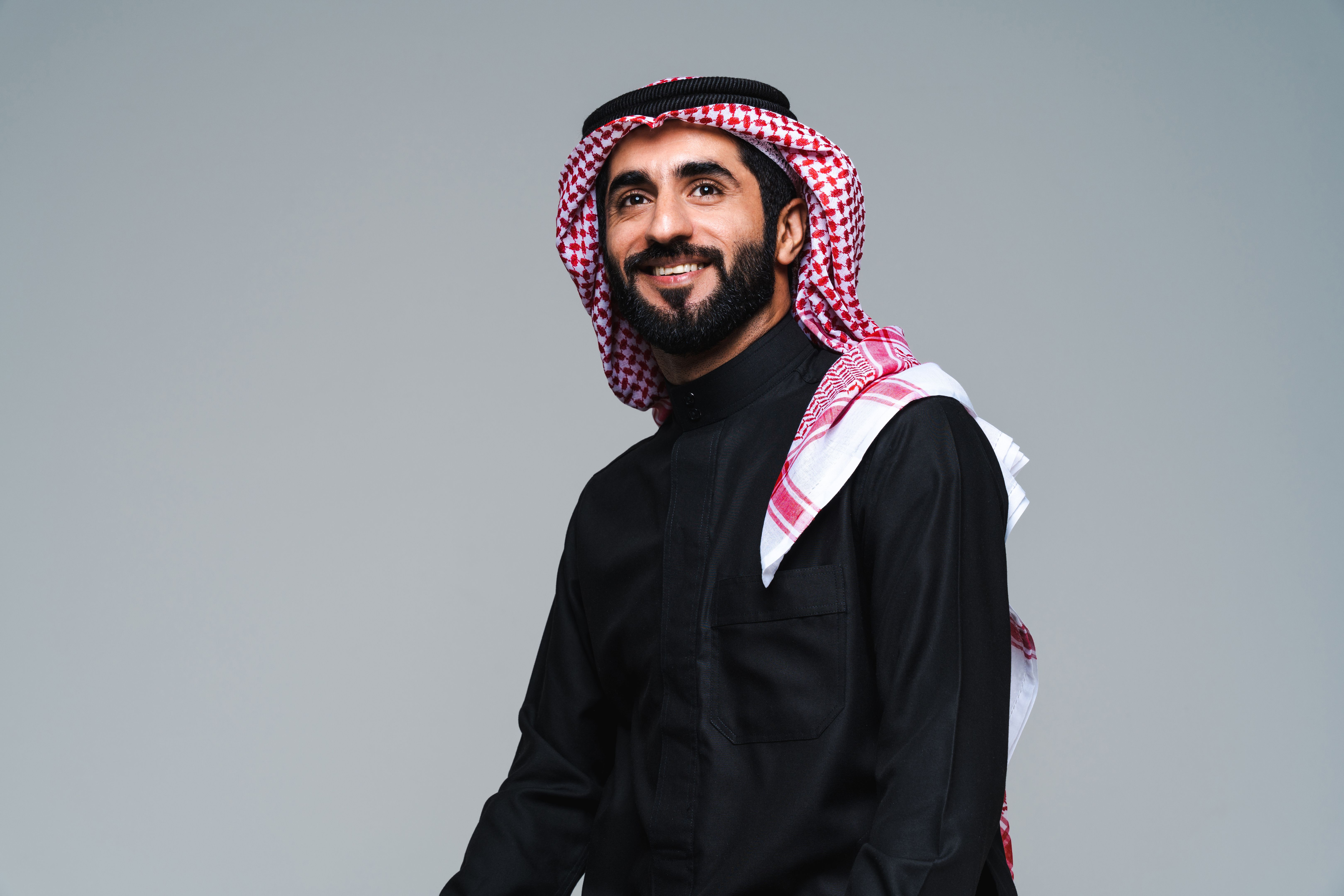 traditional saudi headpieces