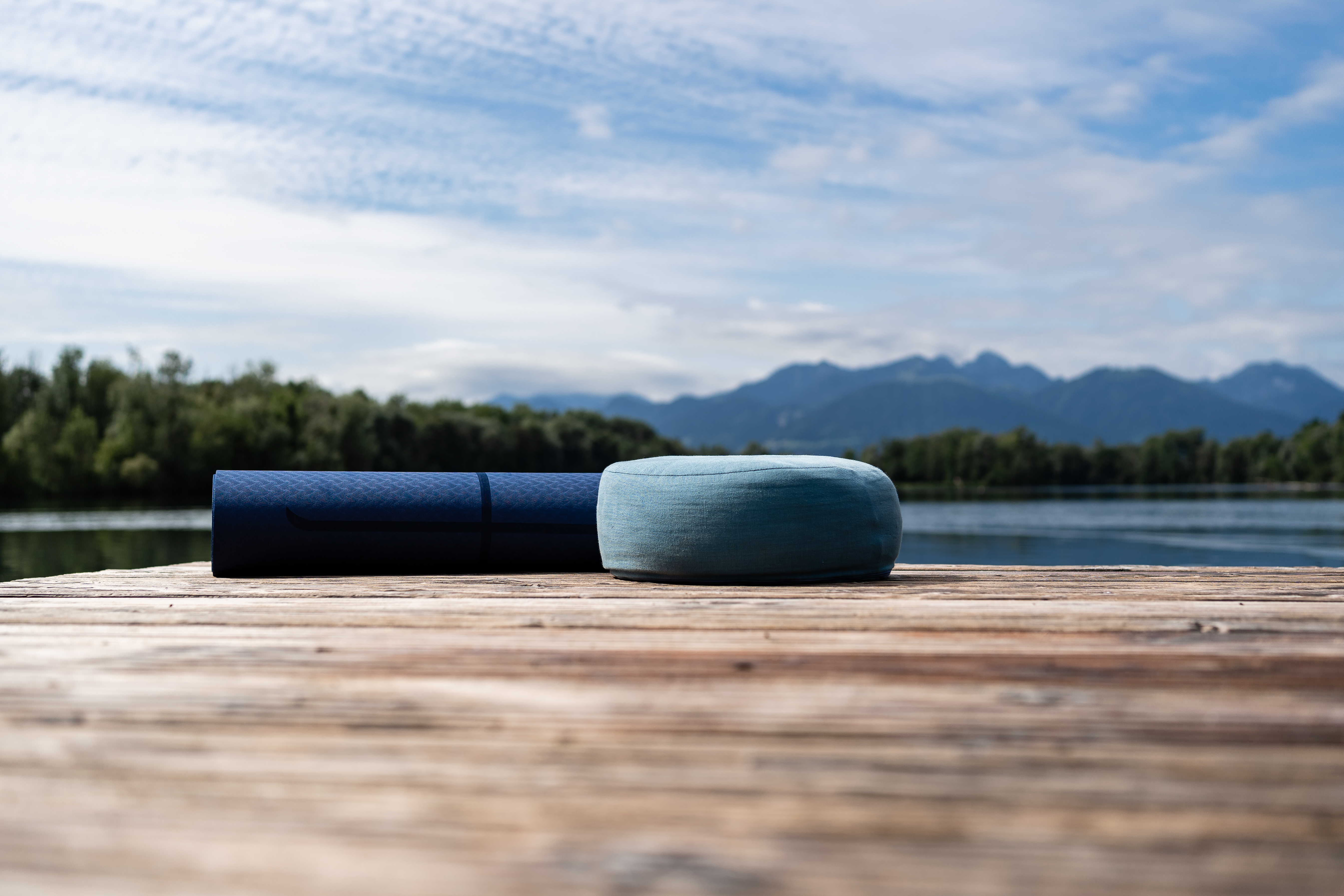 Yoga and meditation at the lake