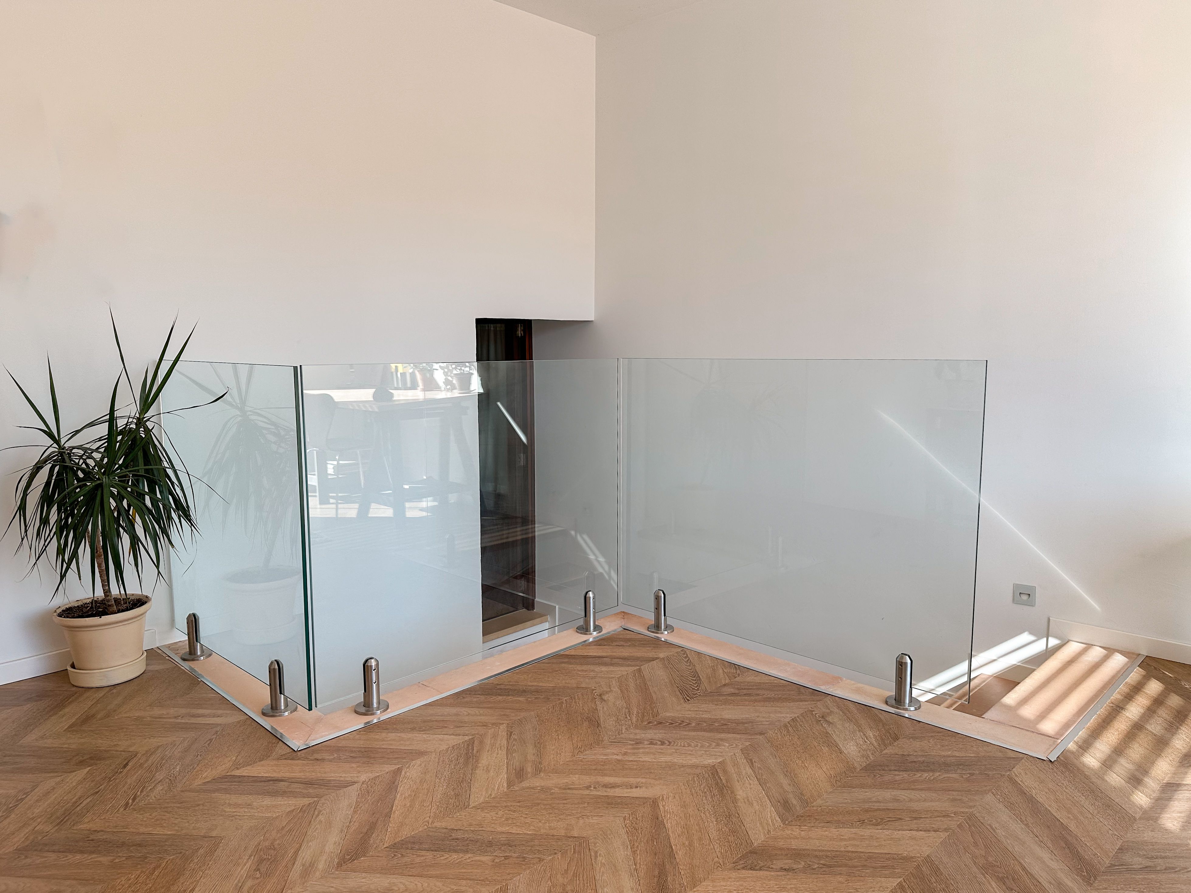 glass railing installation