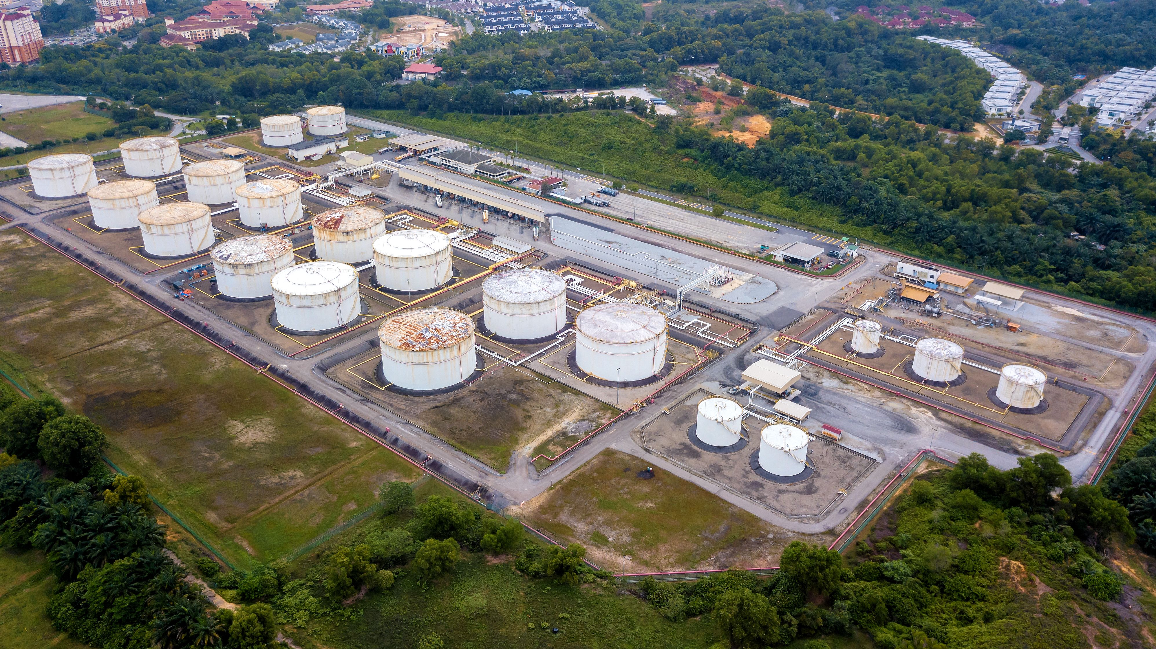 malaysia diesel refinery