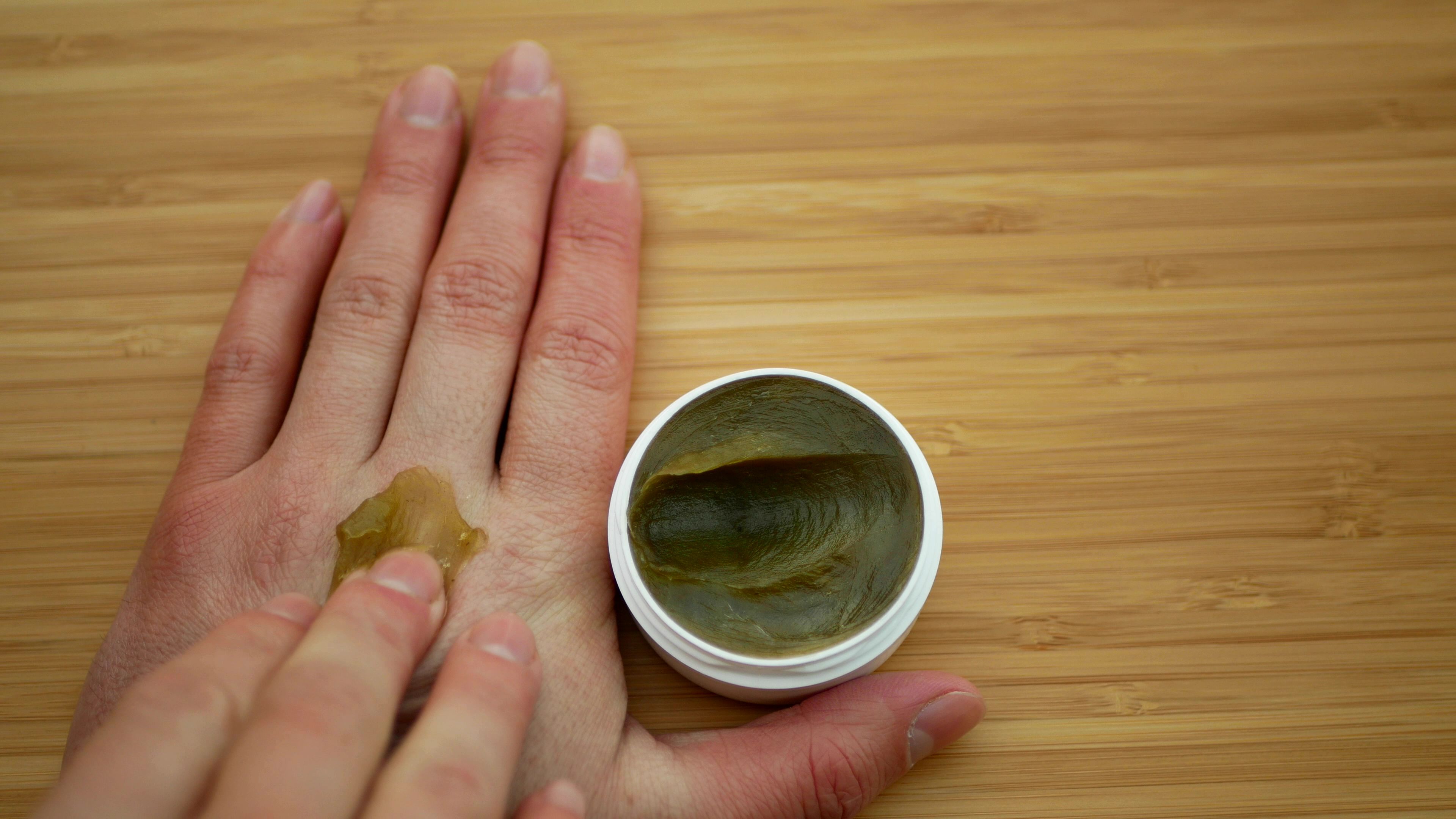 cbd salve application