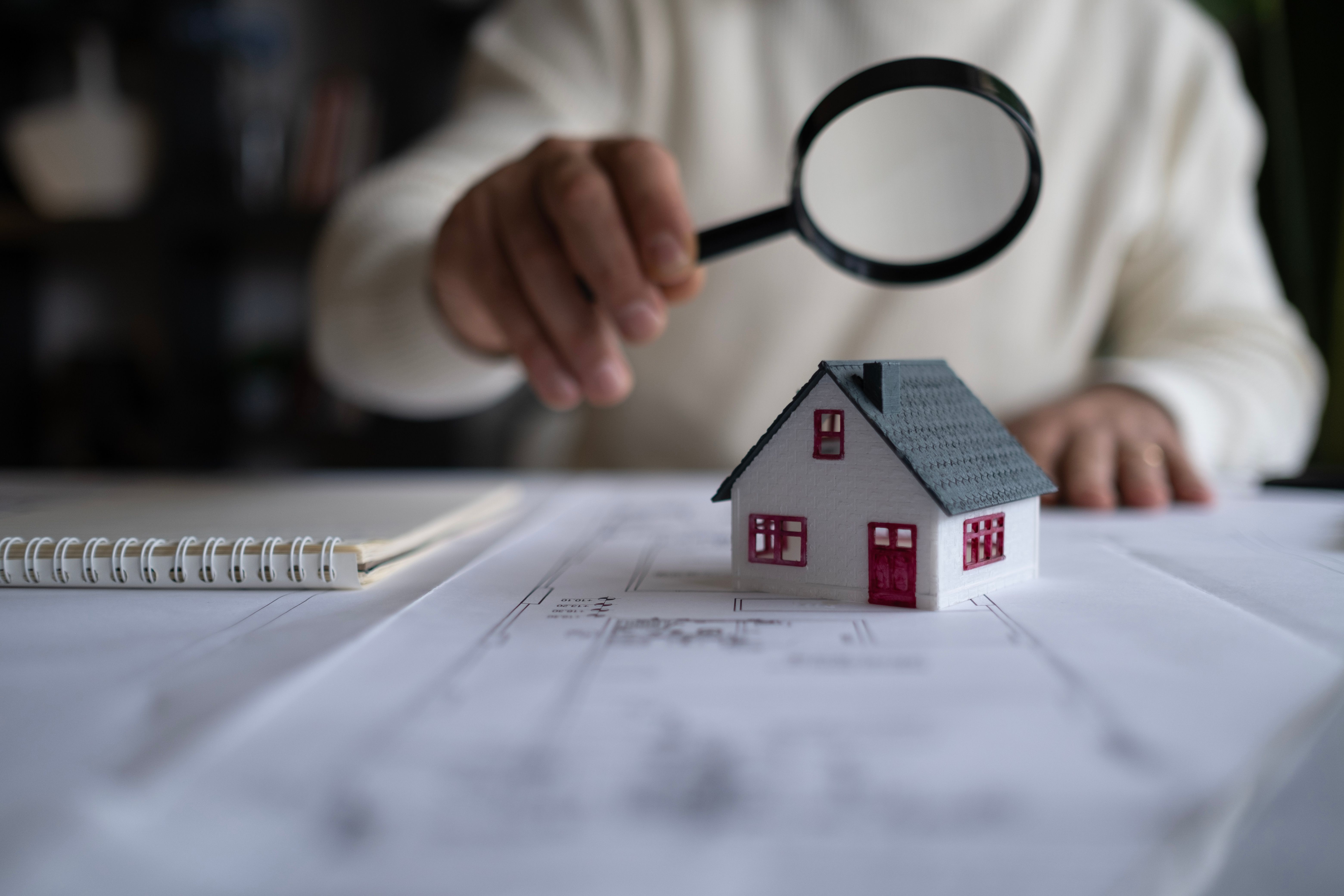 choosing mortgage advisor