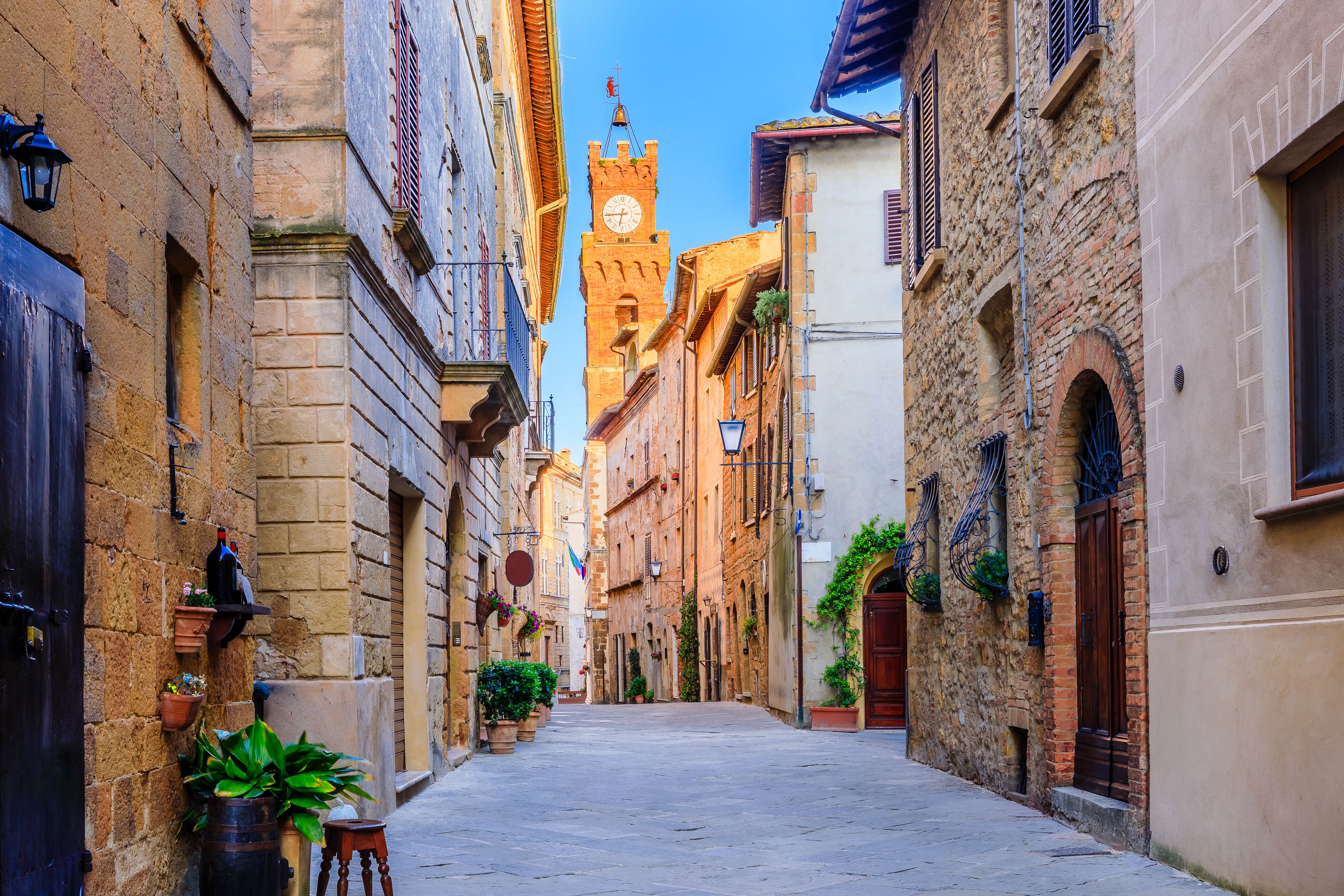 montepulciano streets