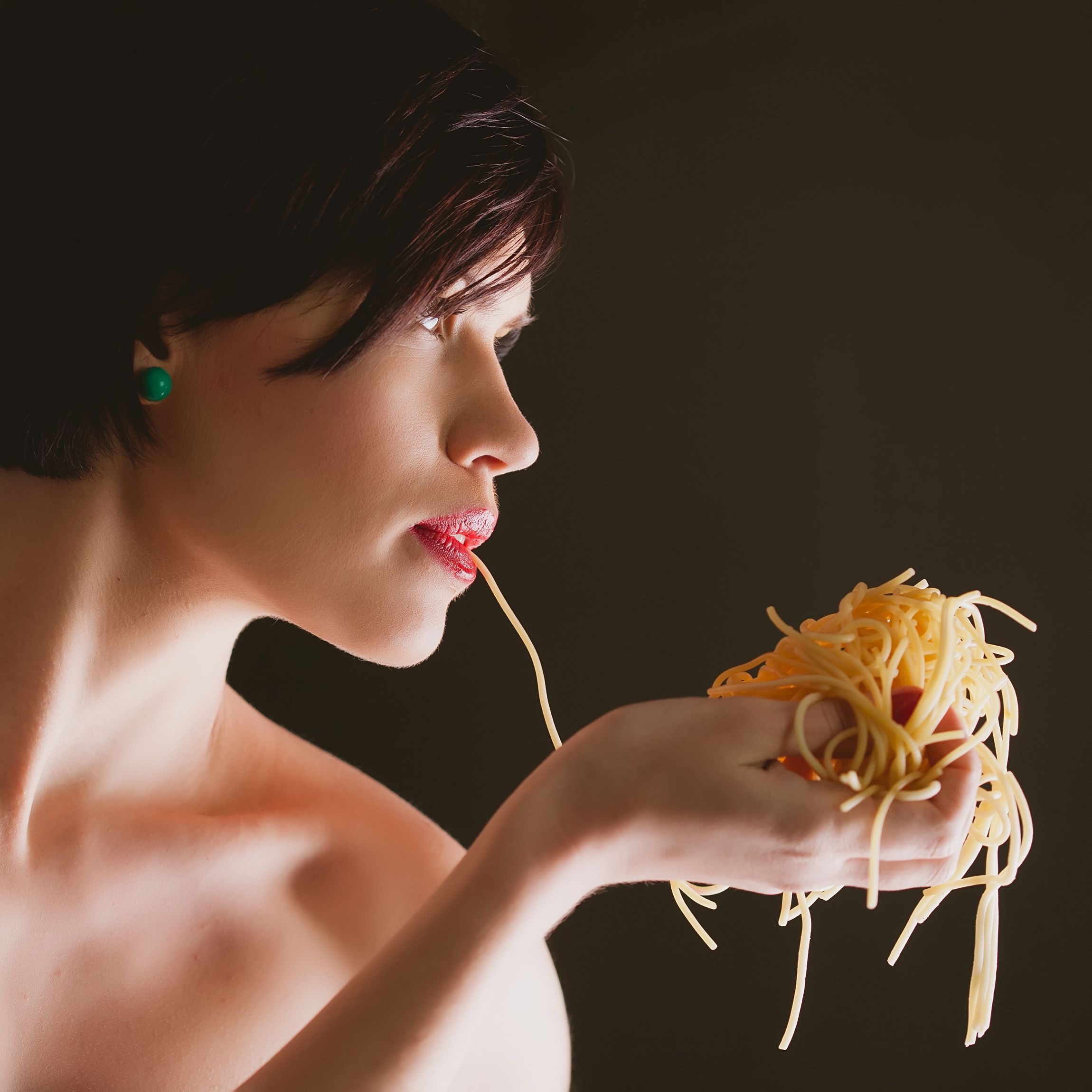 woman with spaghetti