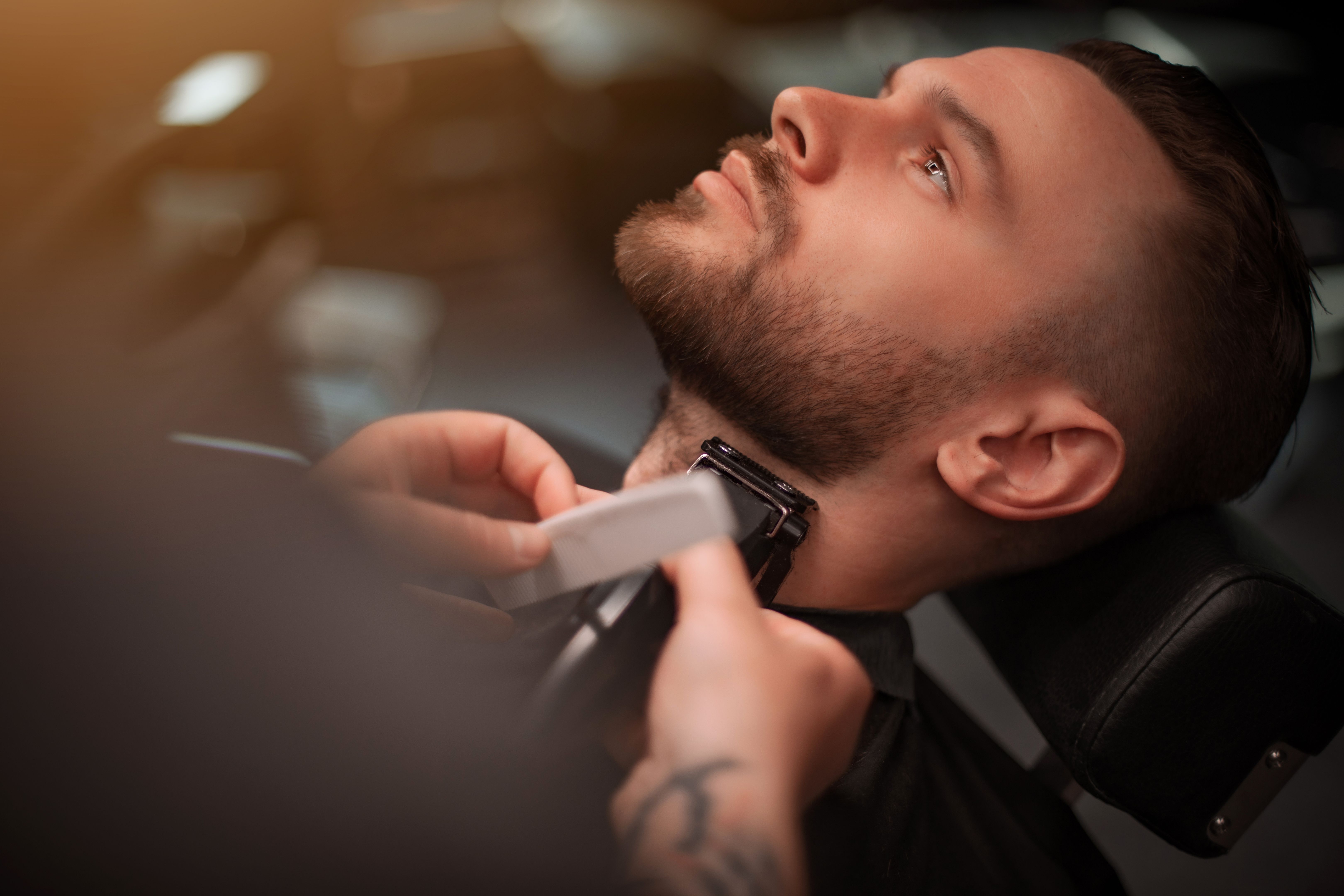barber shaving