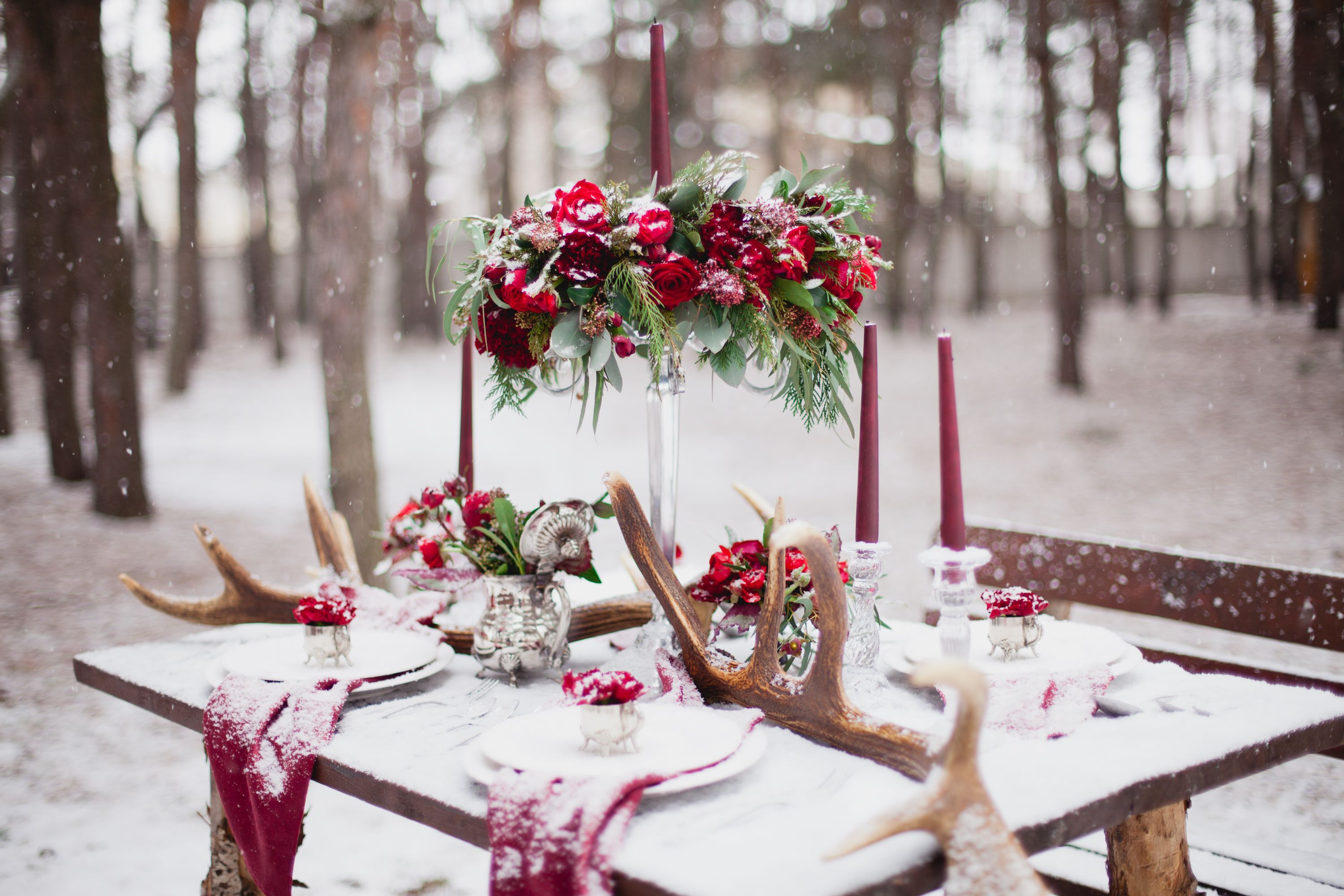 winter wedding decor