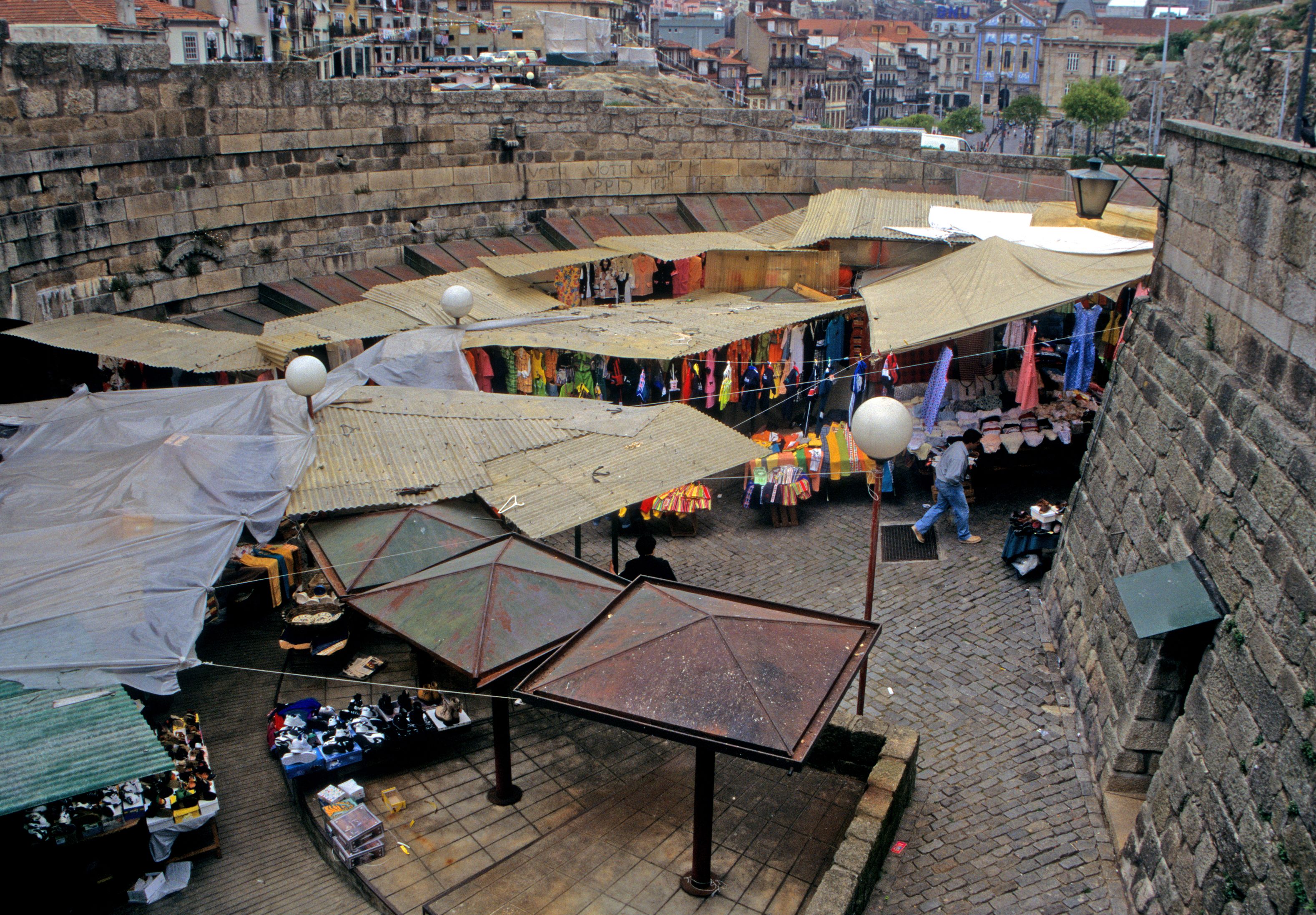 local market oporto
