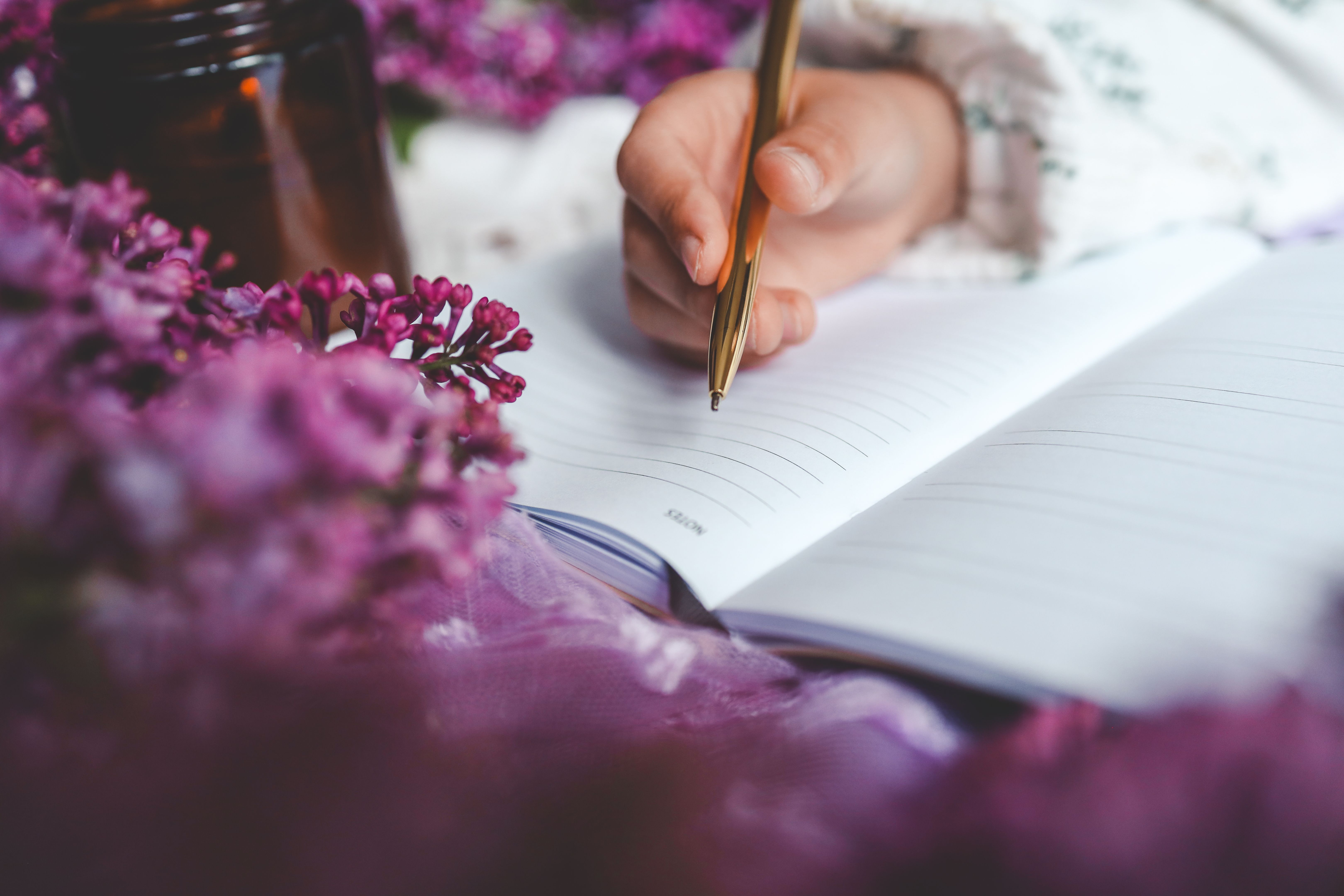 Girl writes in a notebook, aesthetics