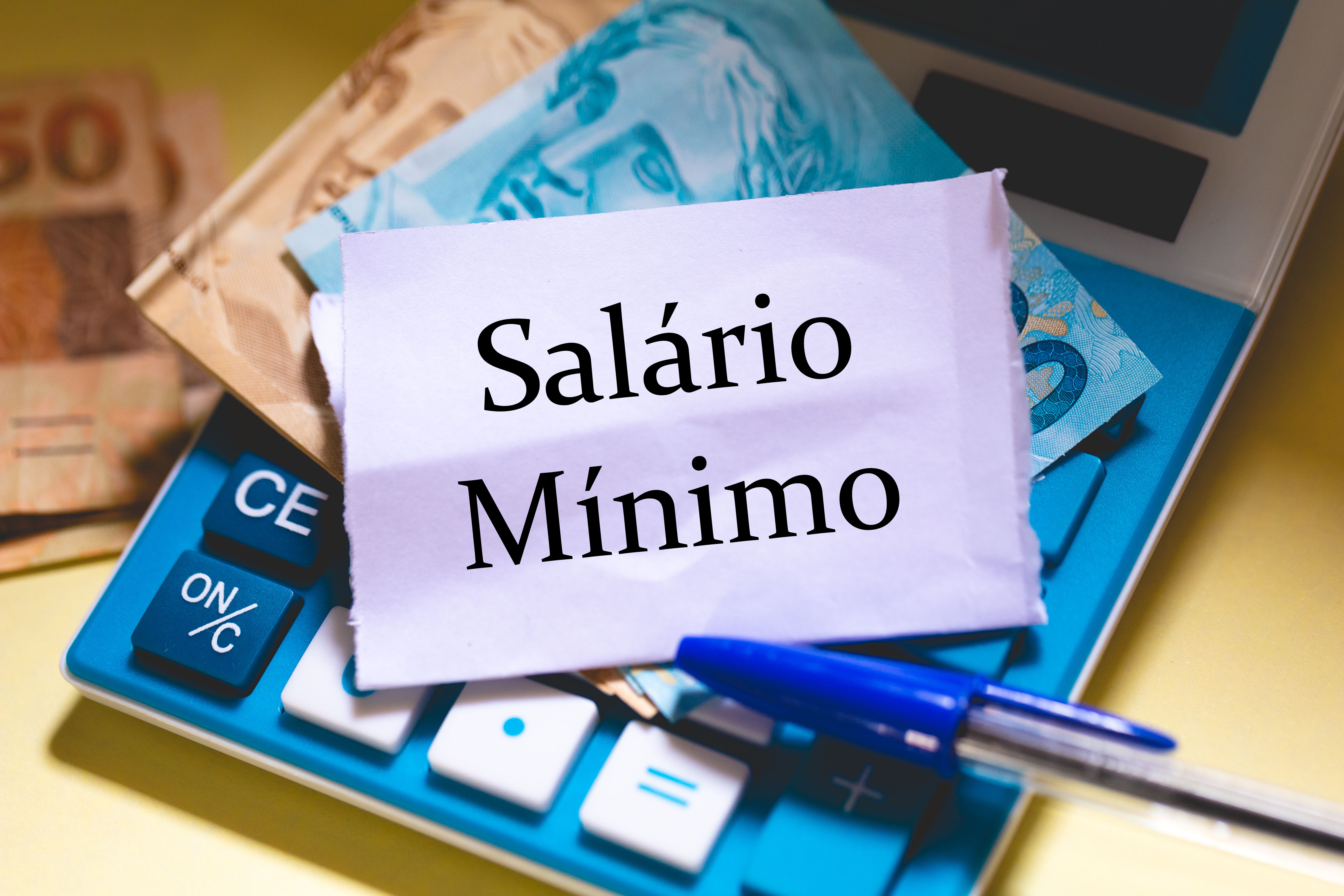 salario mínimo