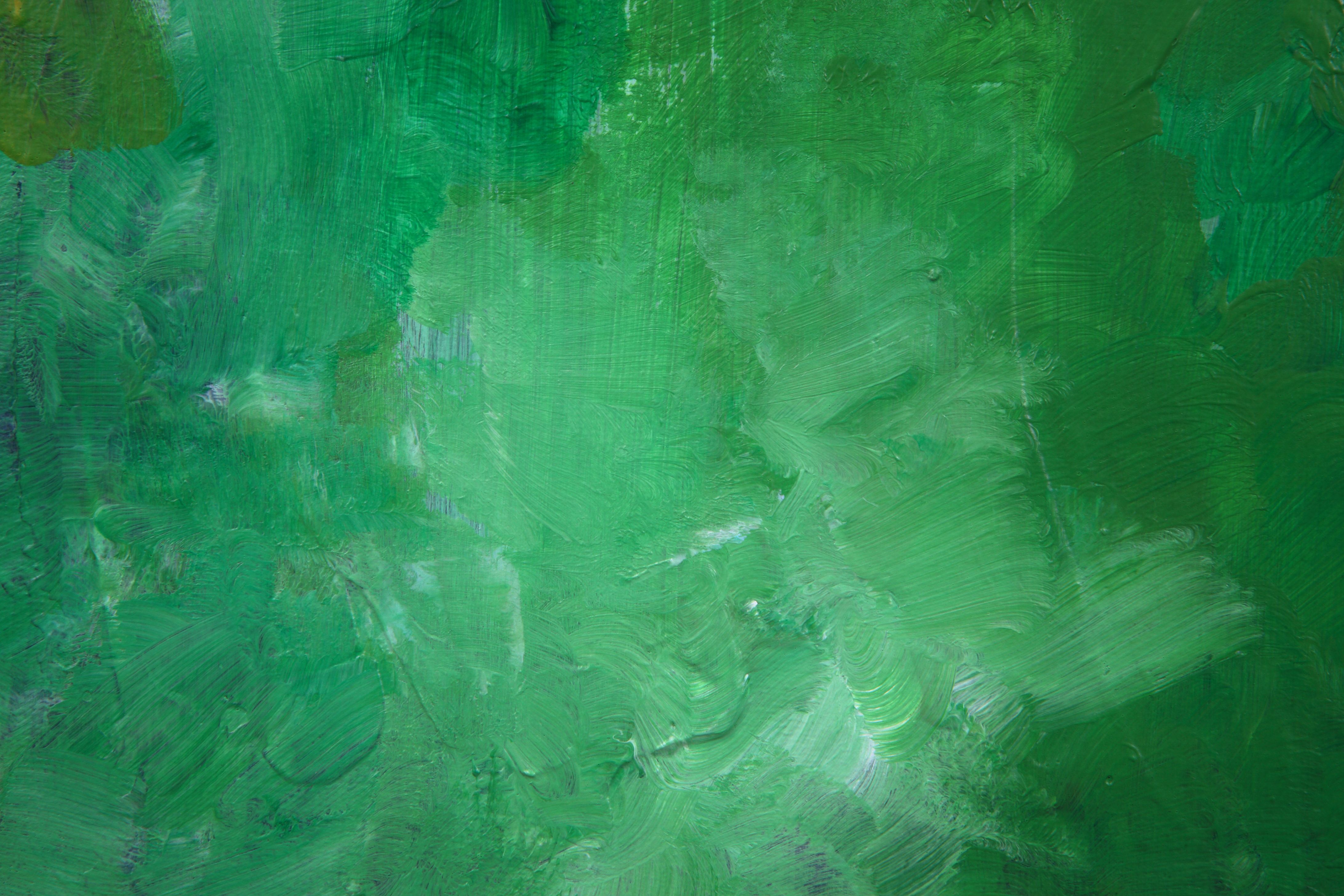 green paint