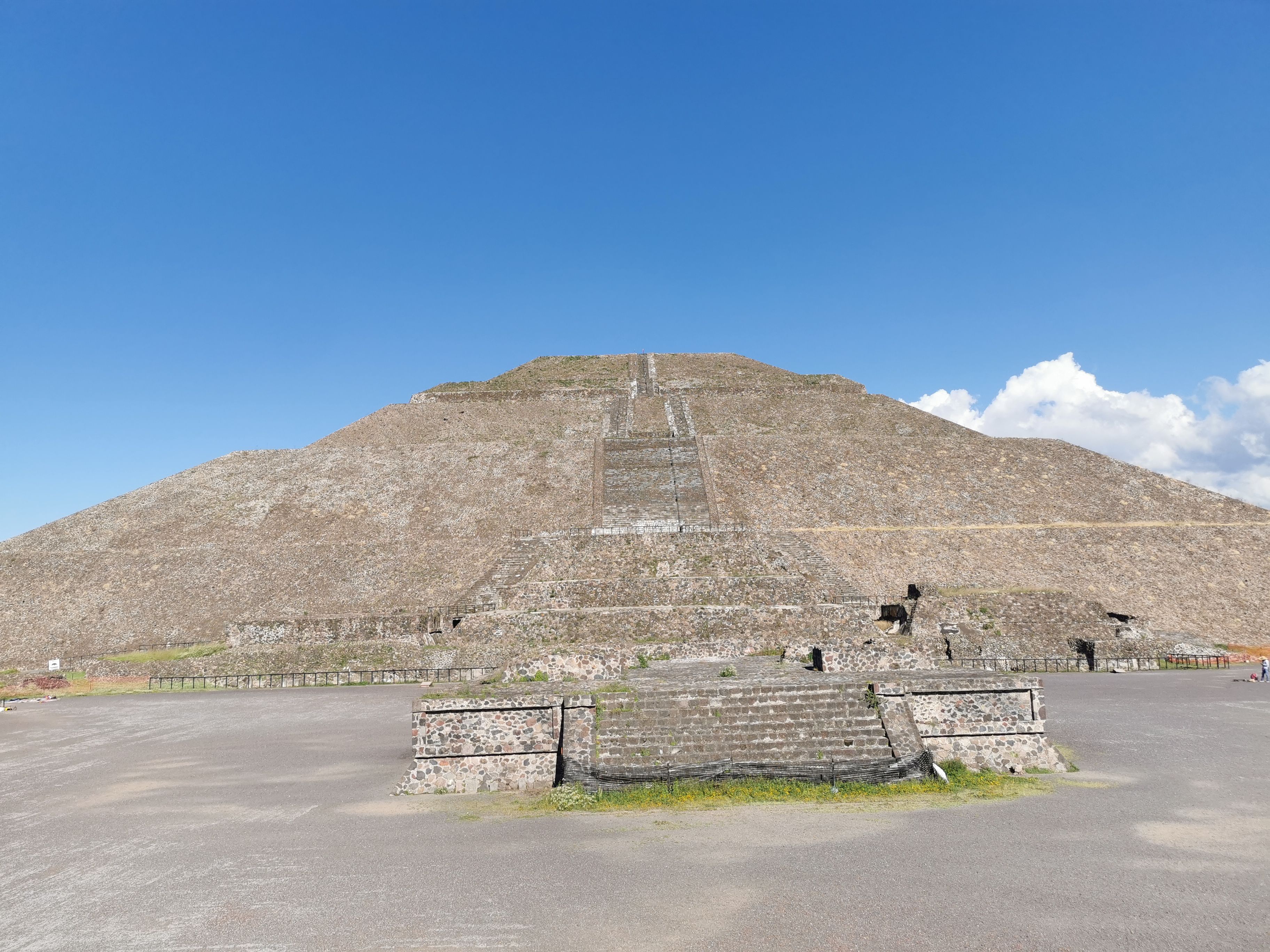 pyramid of sun