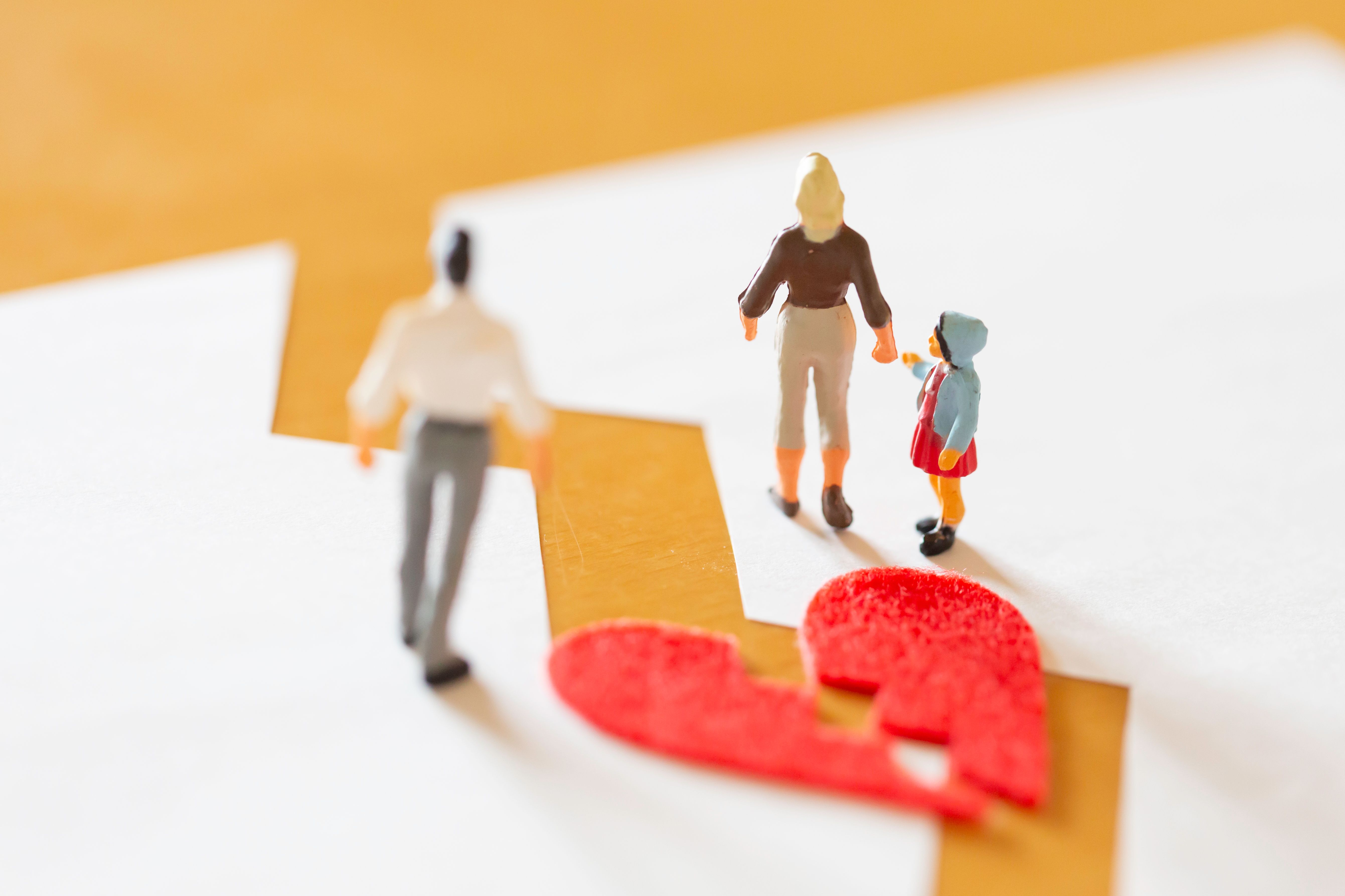 Image of divorce and child custody, family issue, parents and children