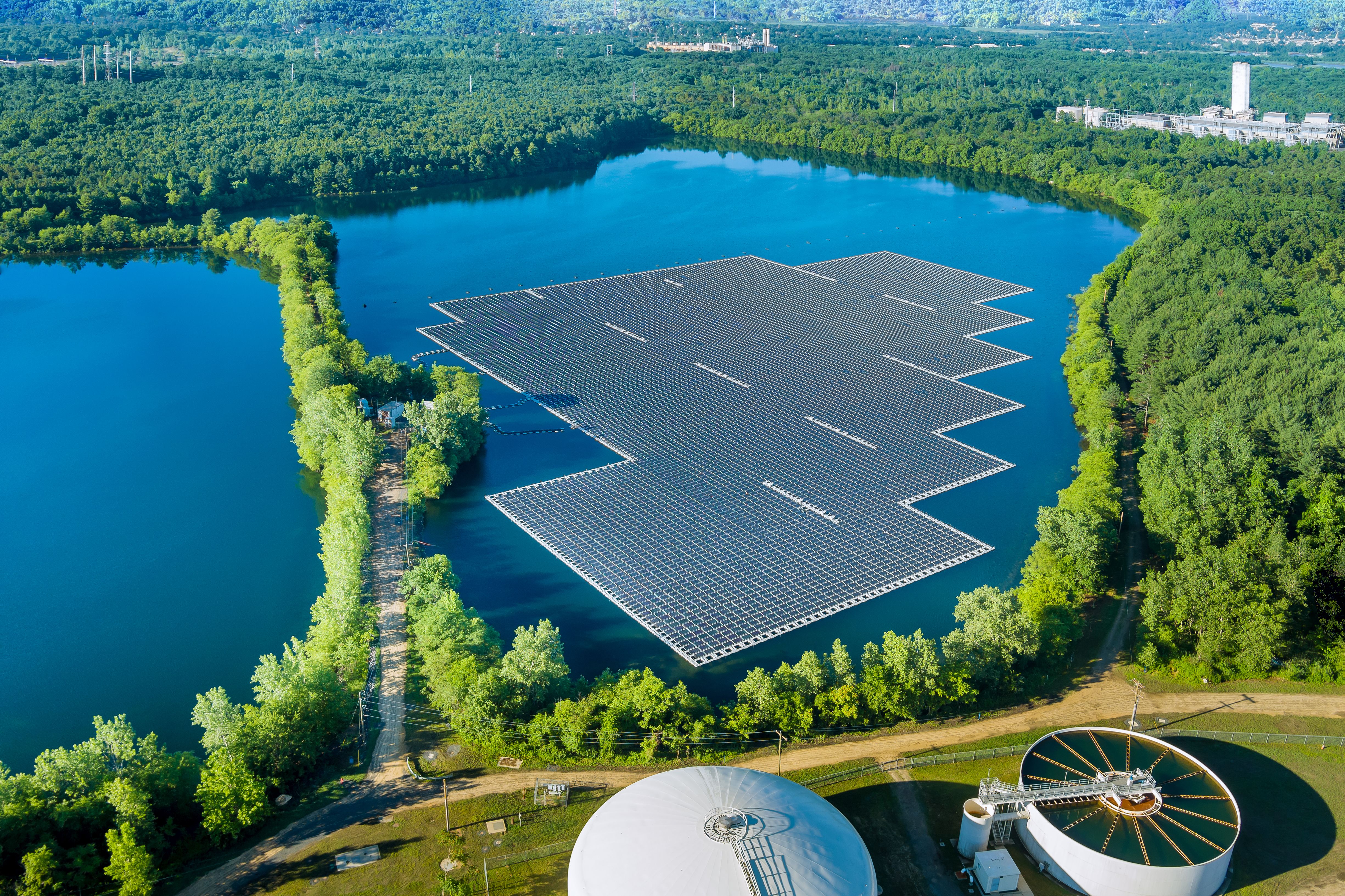 floating solar farm