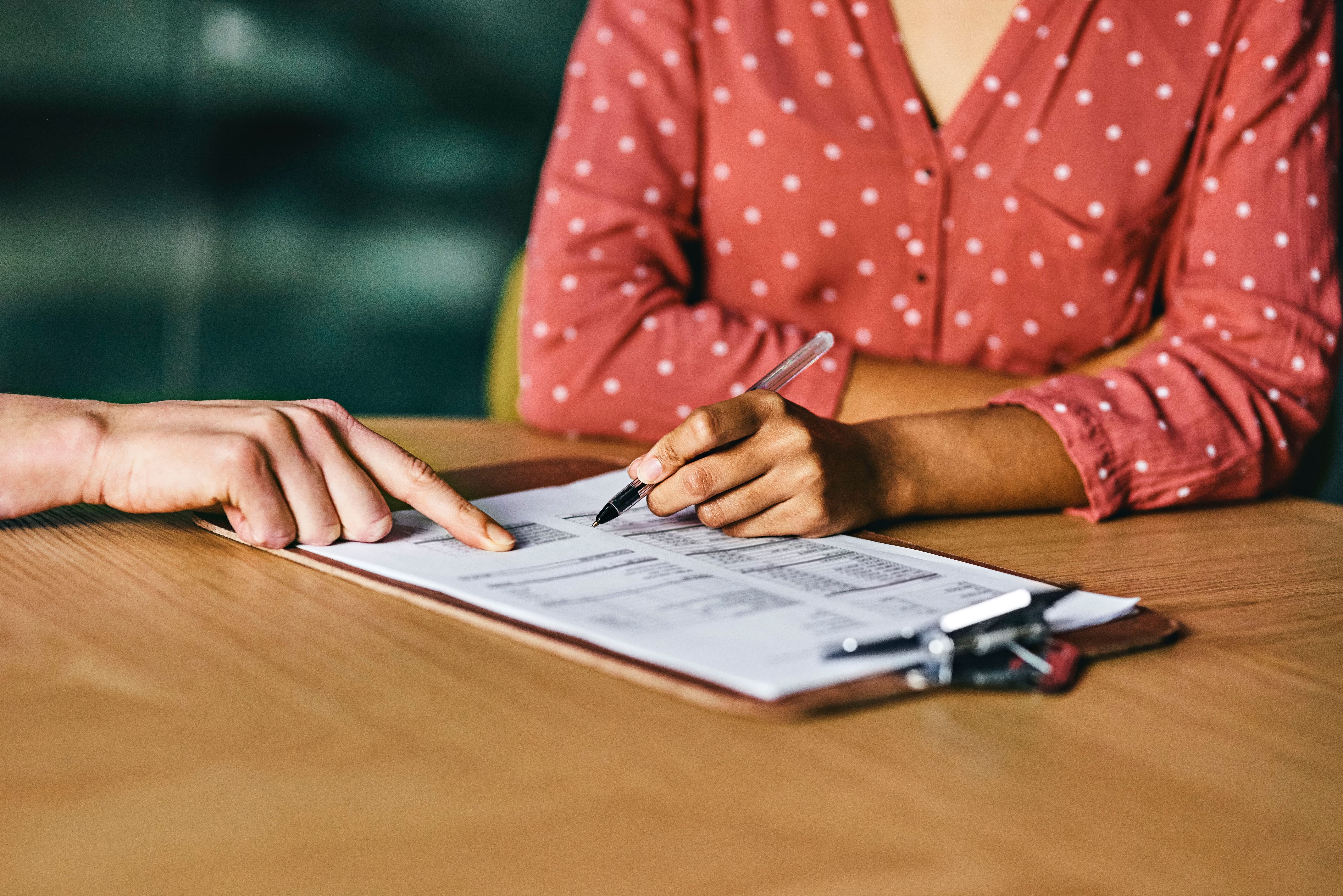 Please sign right here