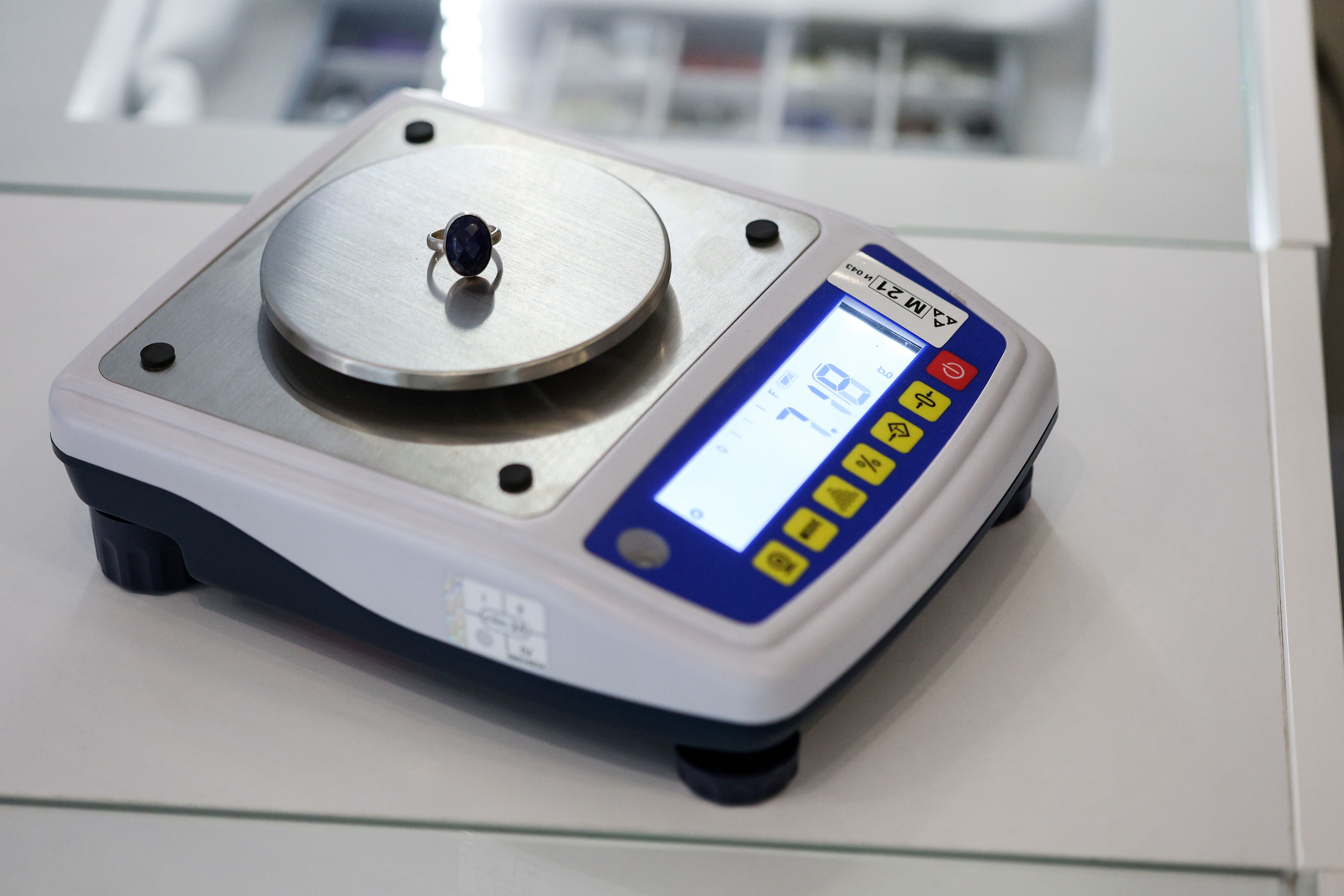 digital scale display
