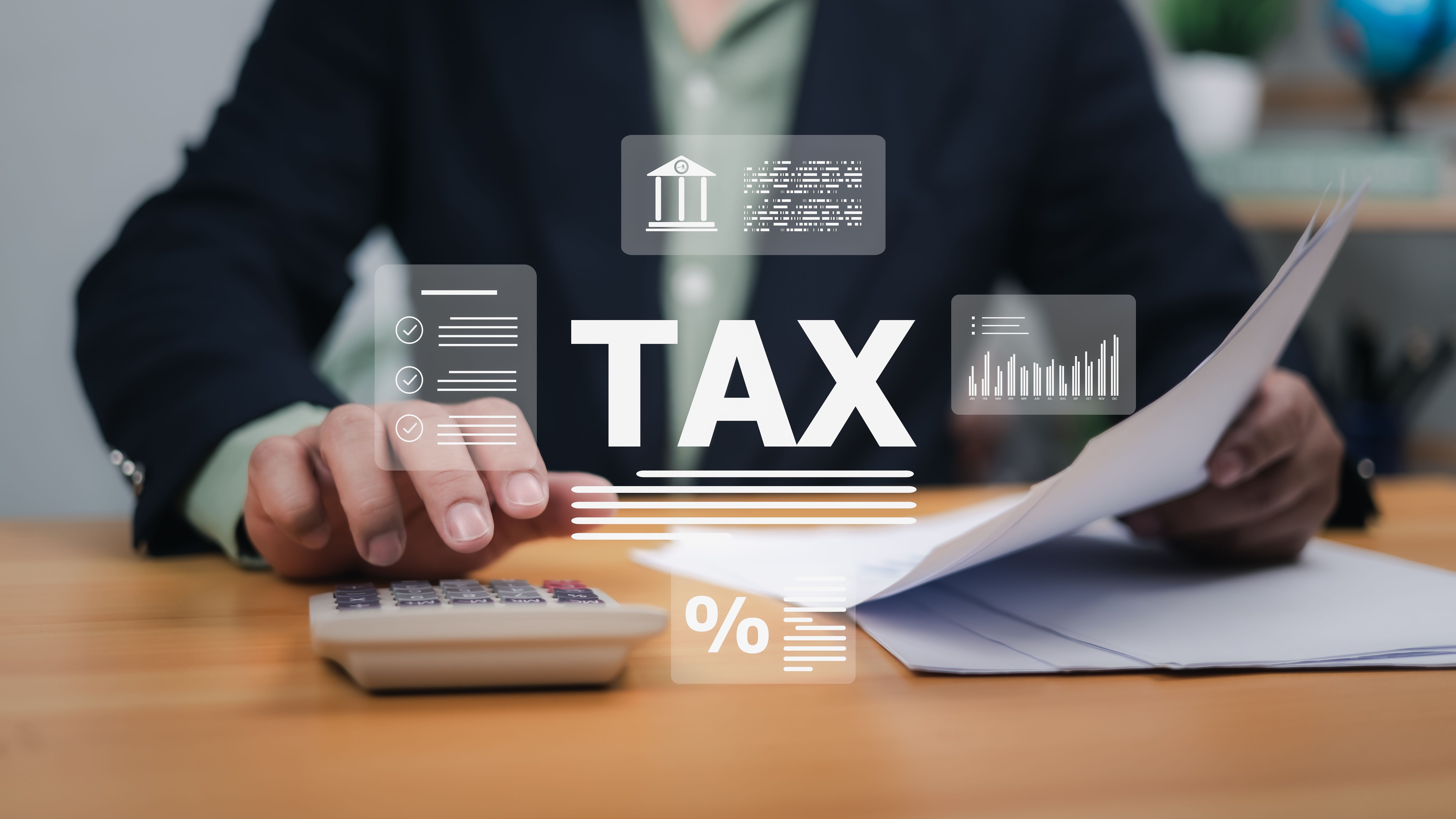 tax consultant