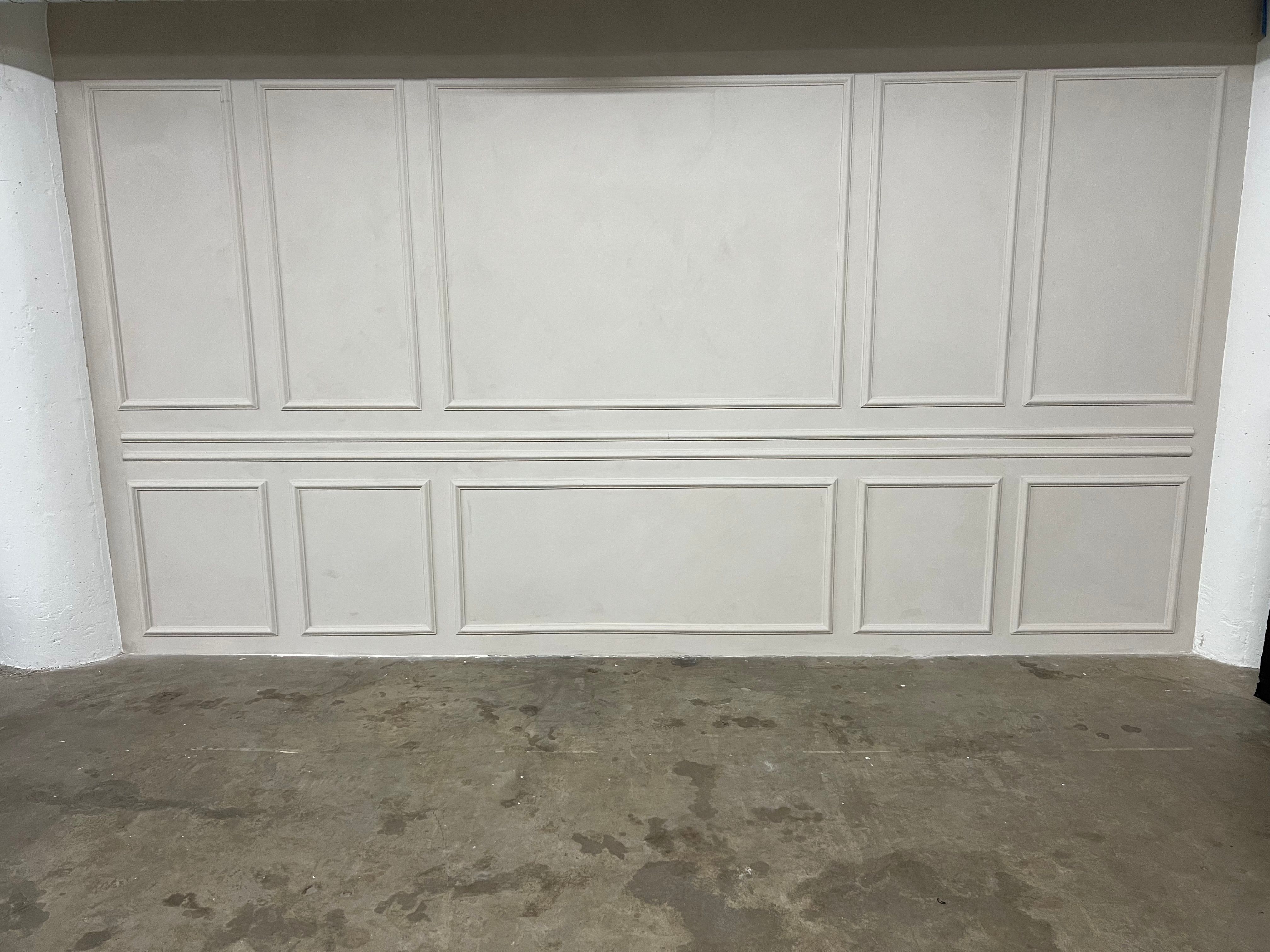 Wall with Trim
