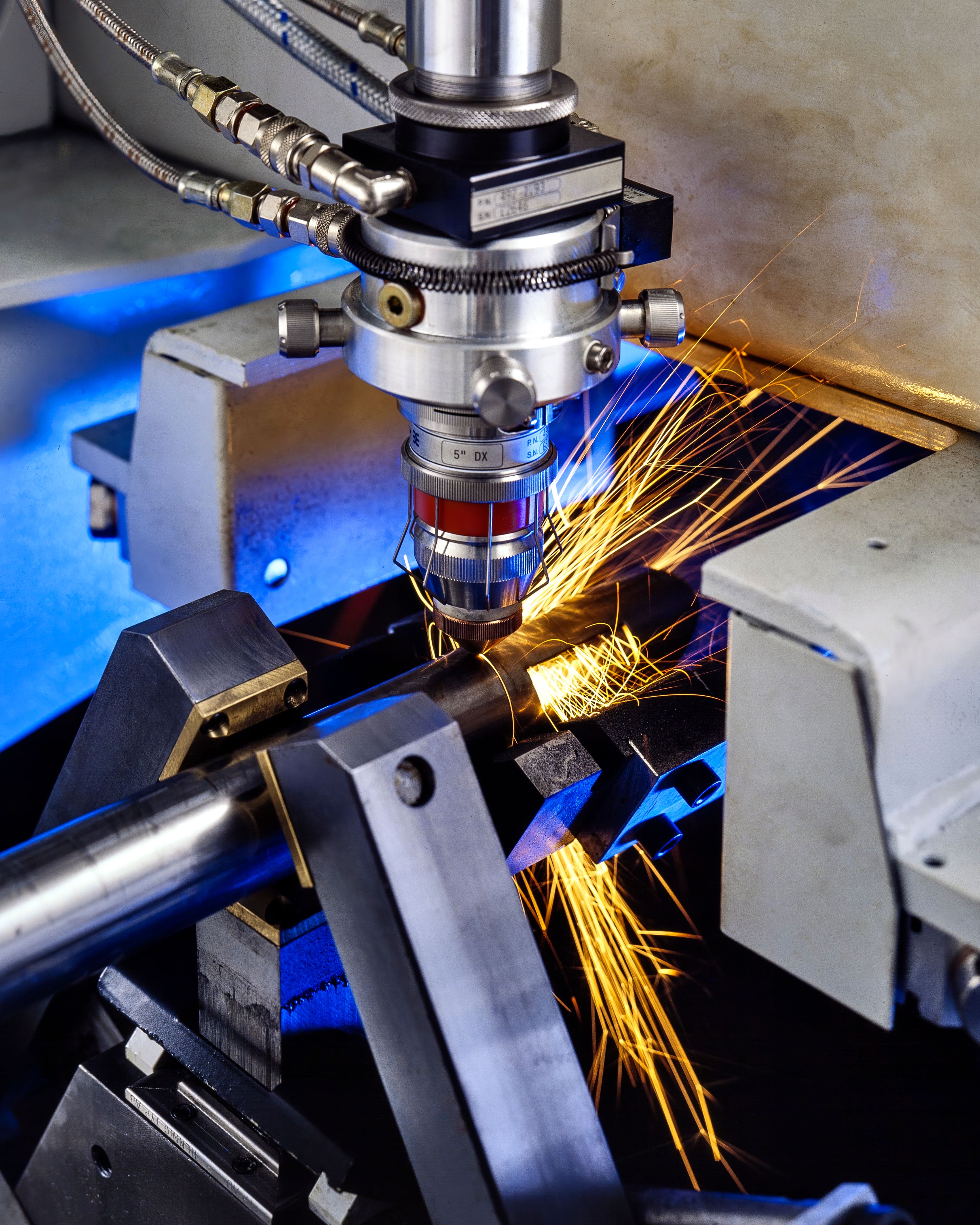metal tube laser cutting