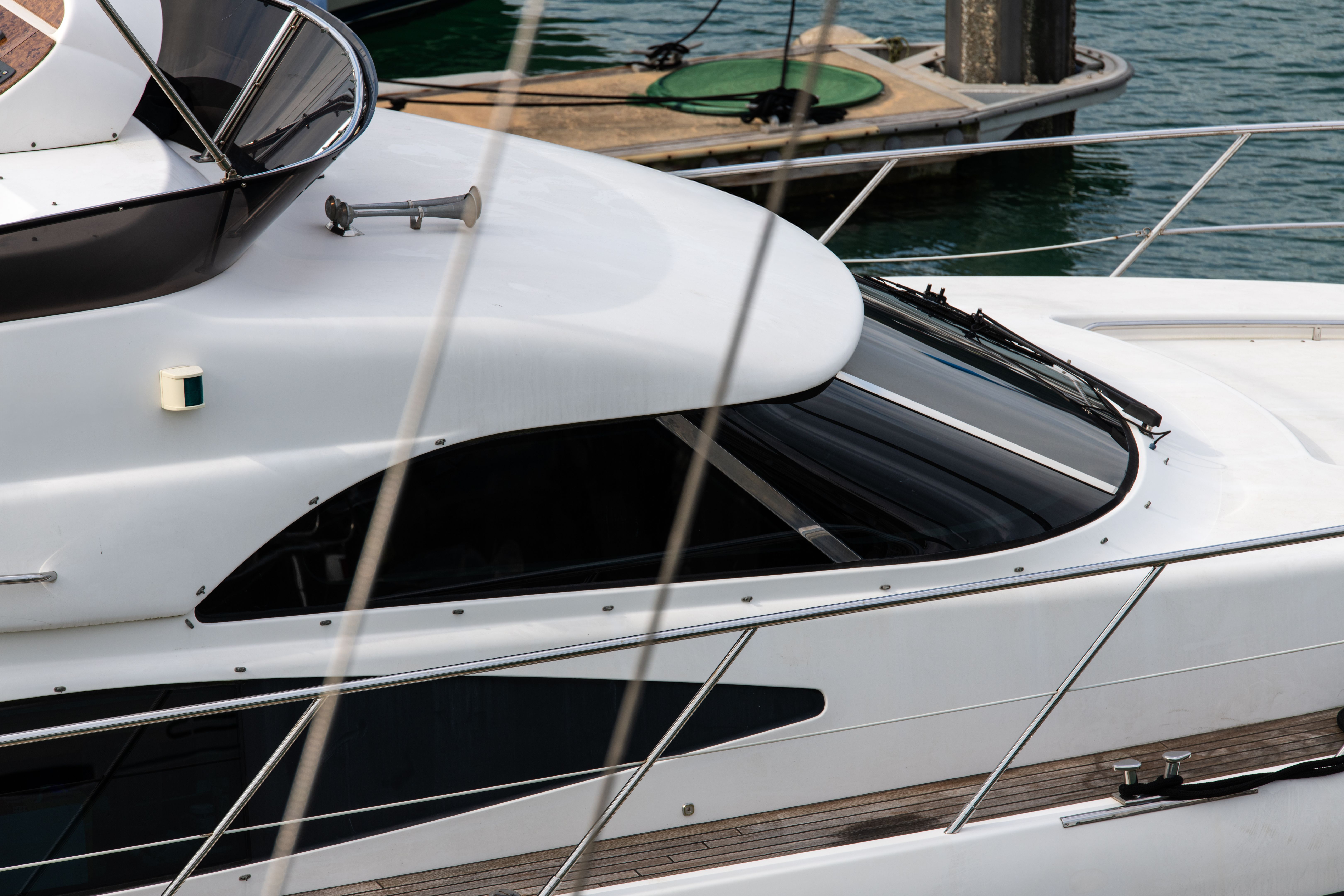 professional yacht detailing