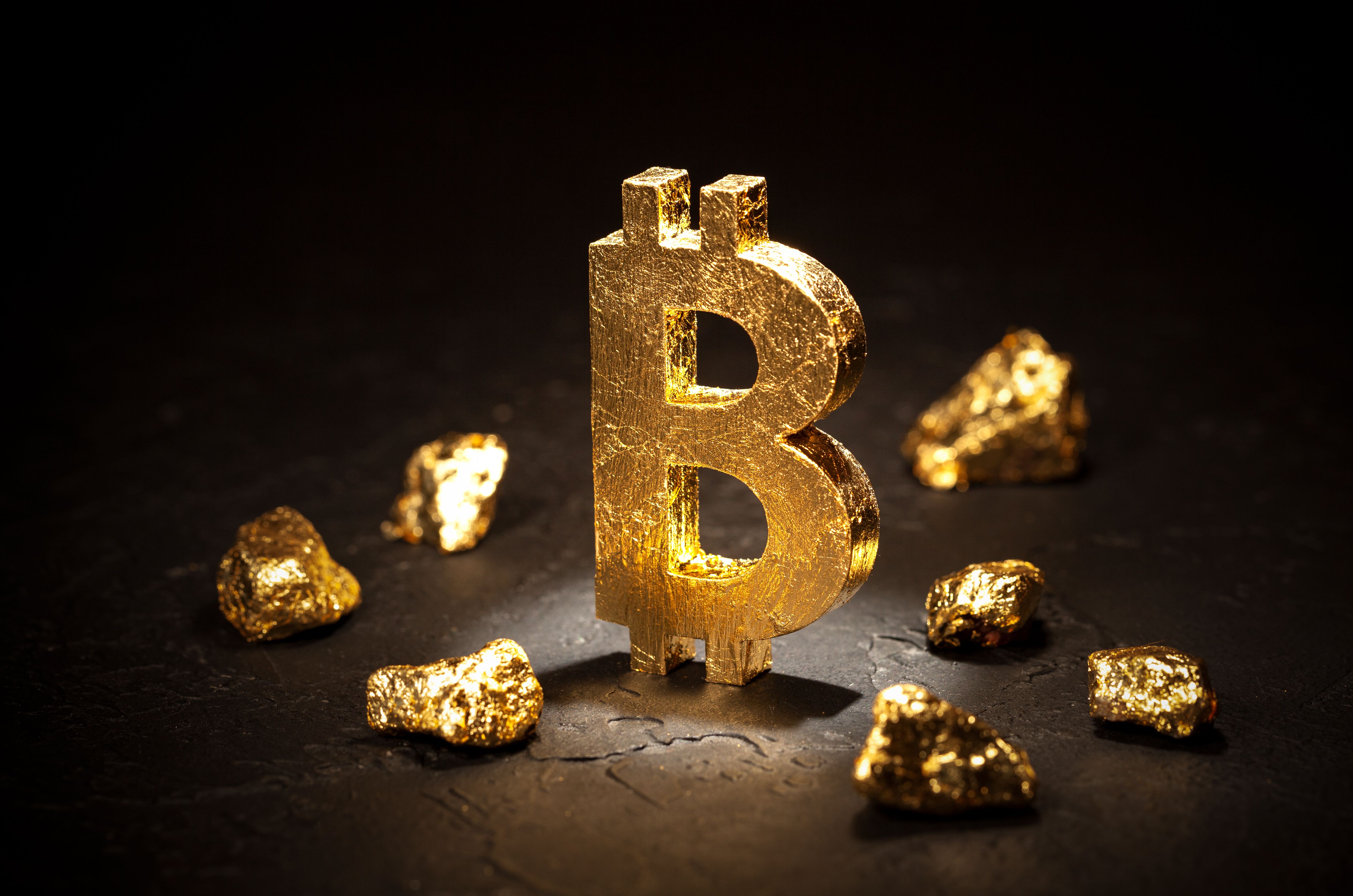 gold bitcoin comparison