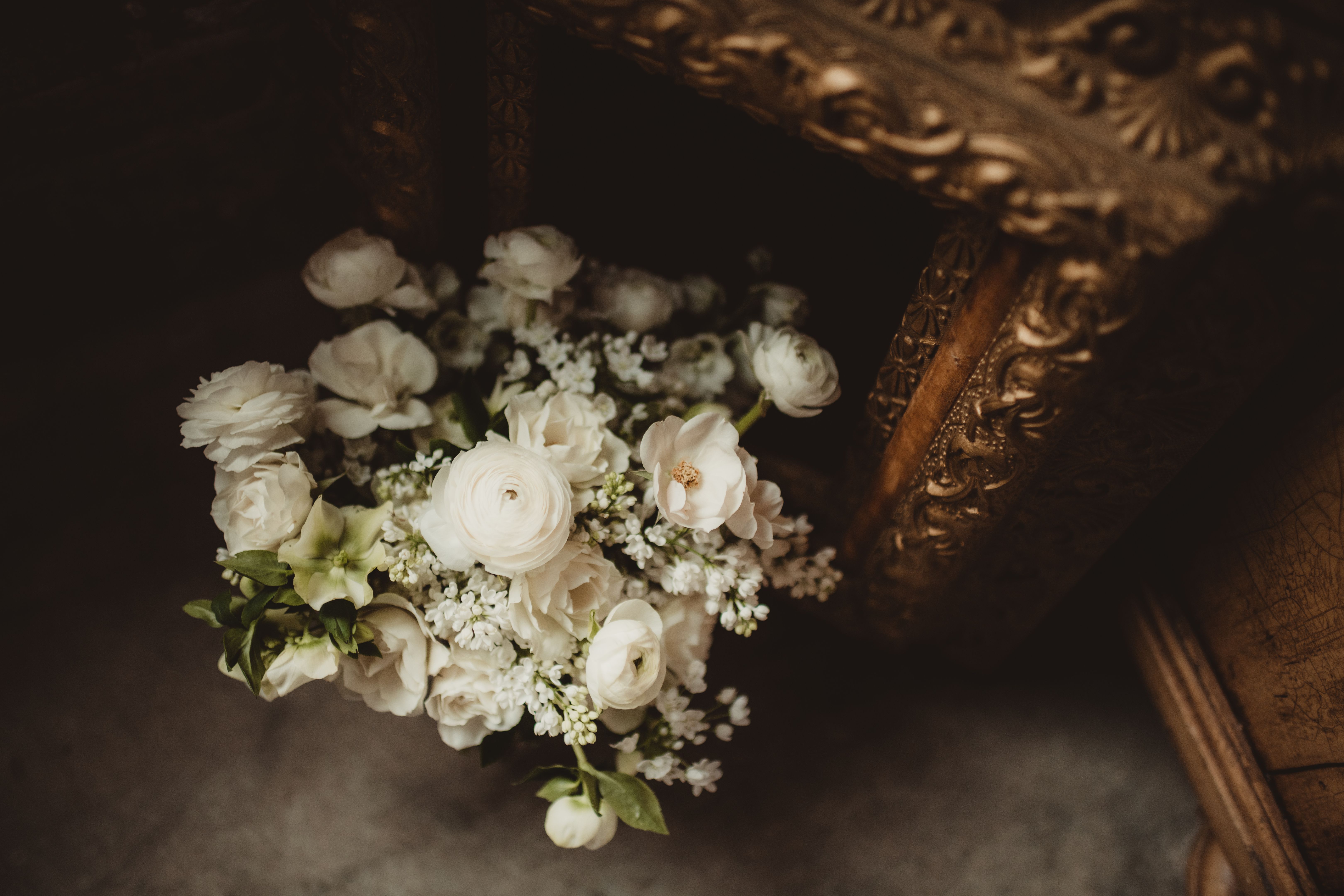 spring wedding flowers