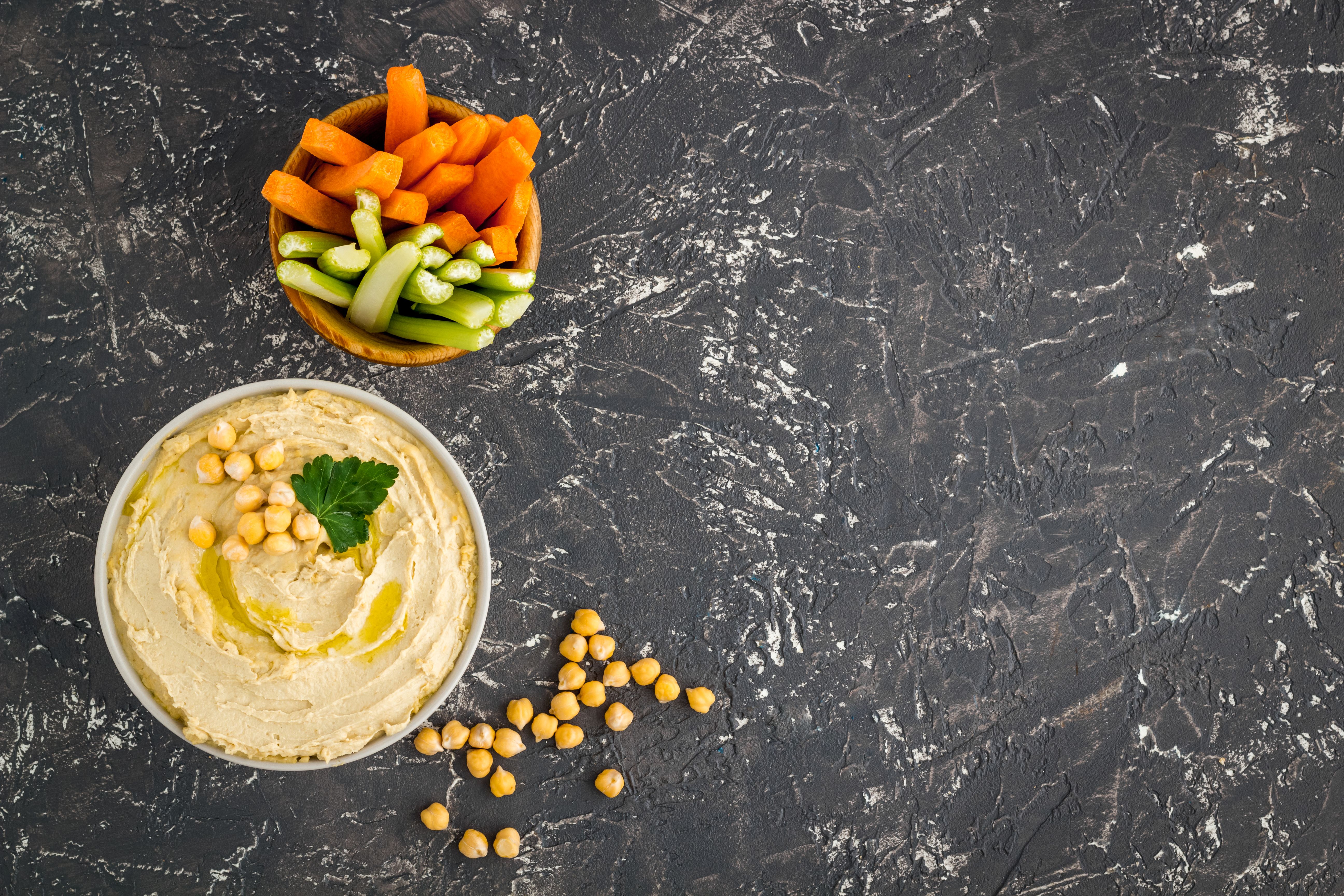veggie hummus platter