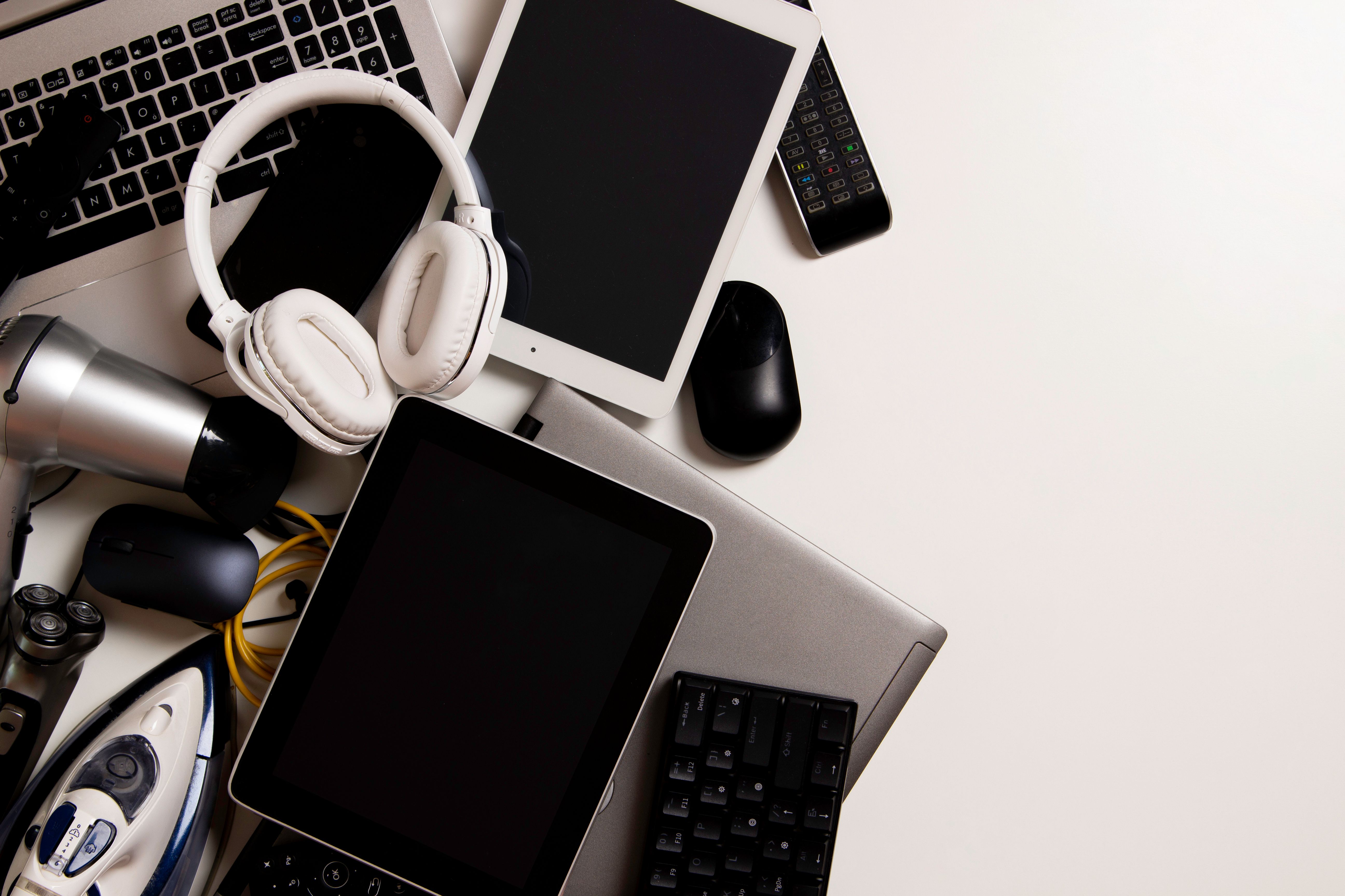 electronics plastic devices