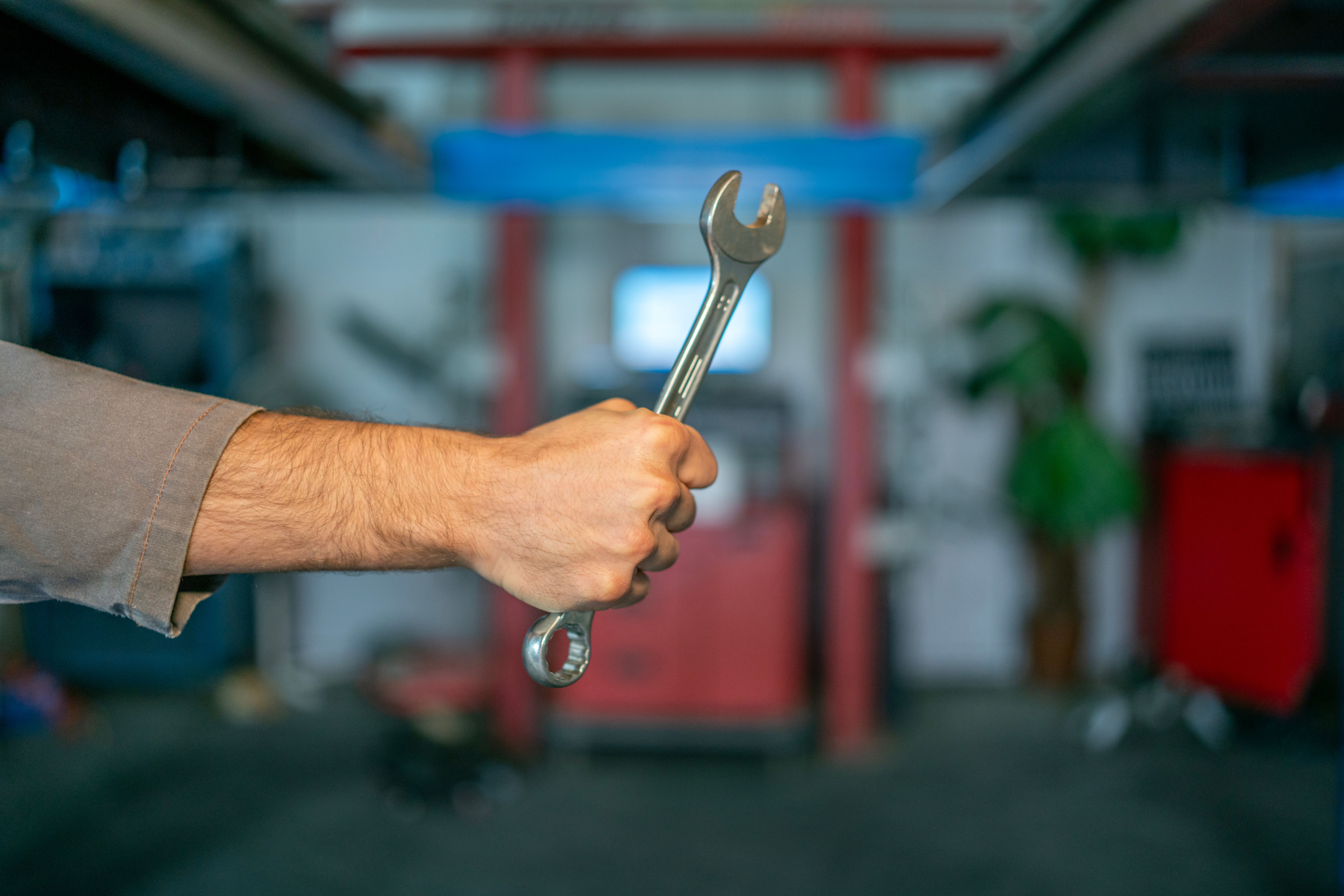 garage door repair tools