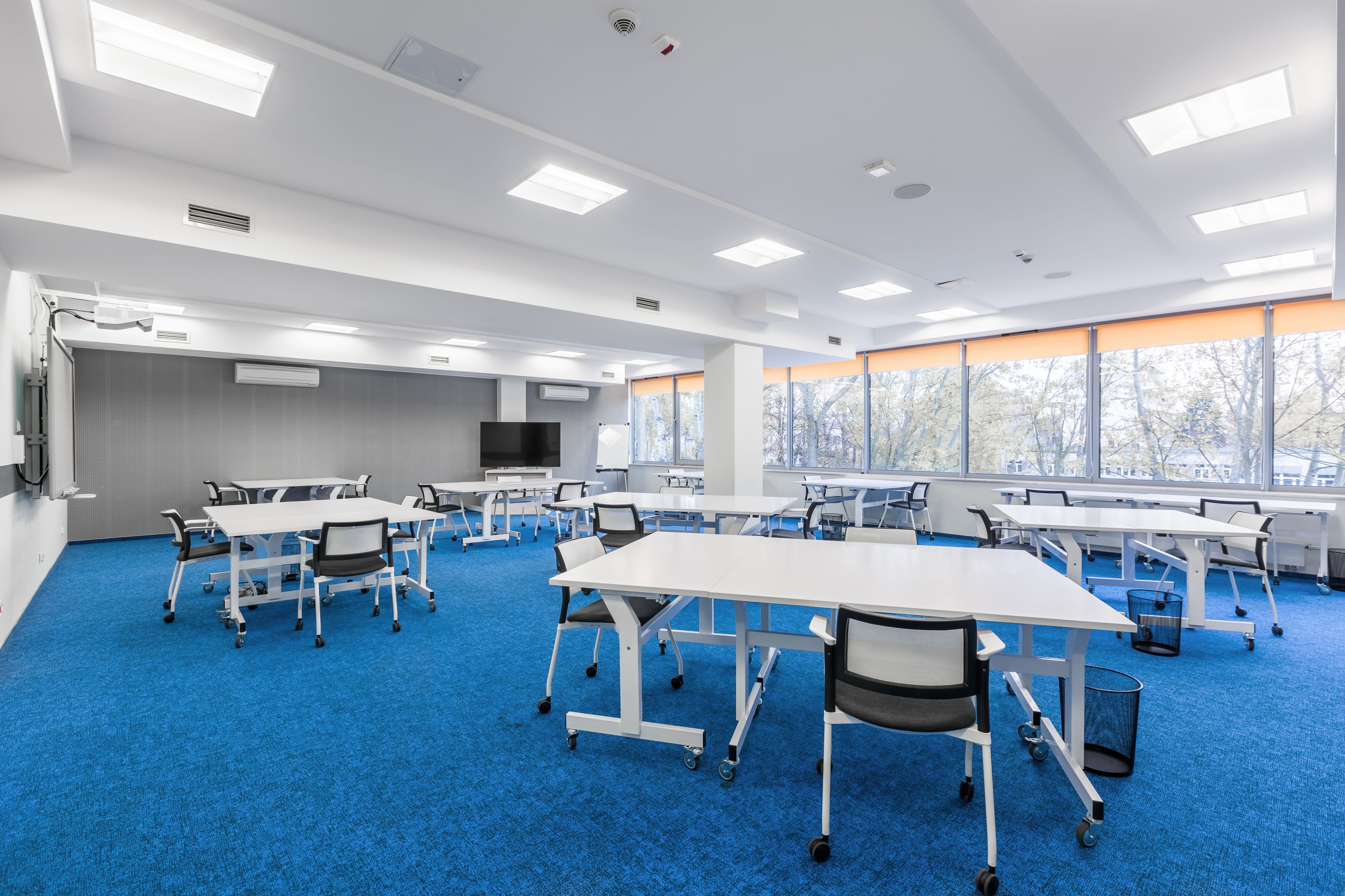 multifunctional classroom