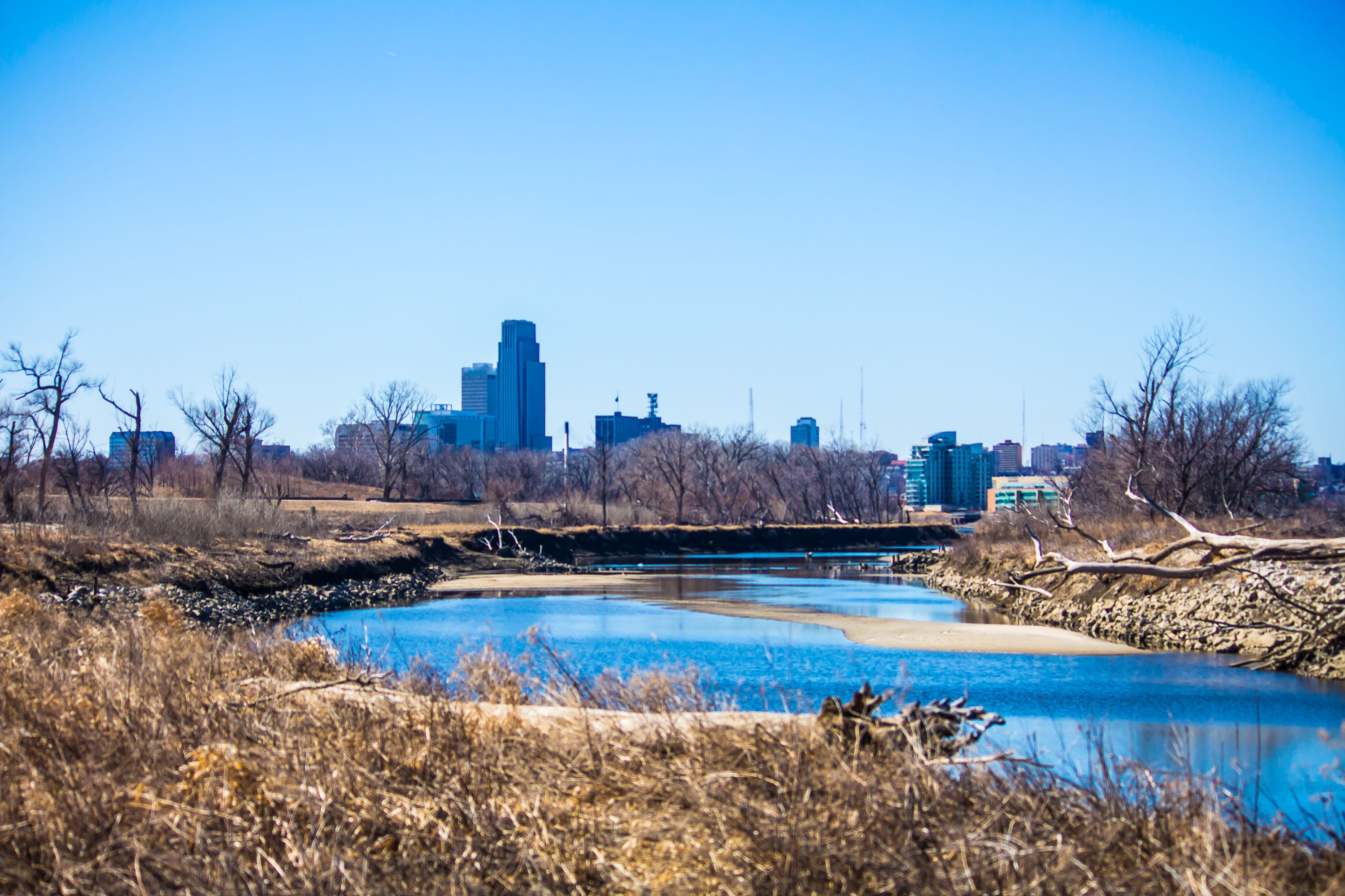 Omaha Council Bluffs comparison