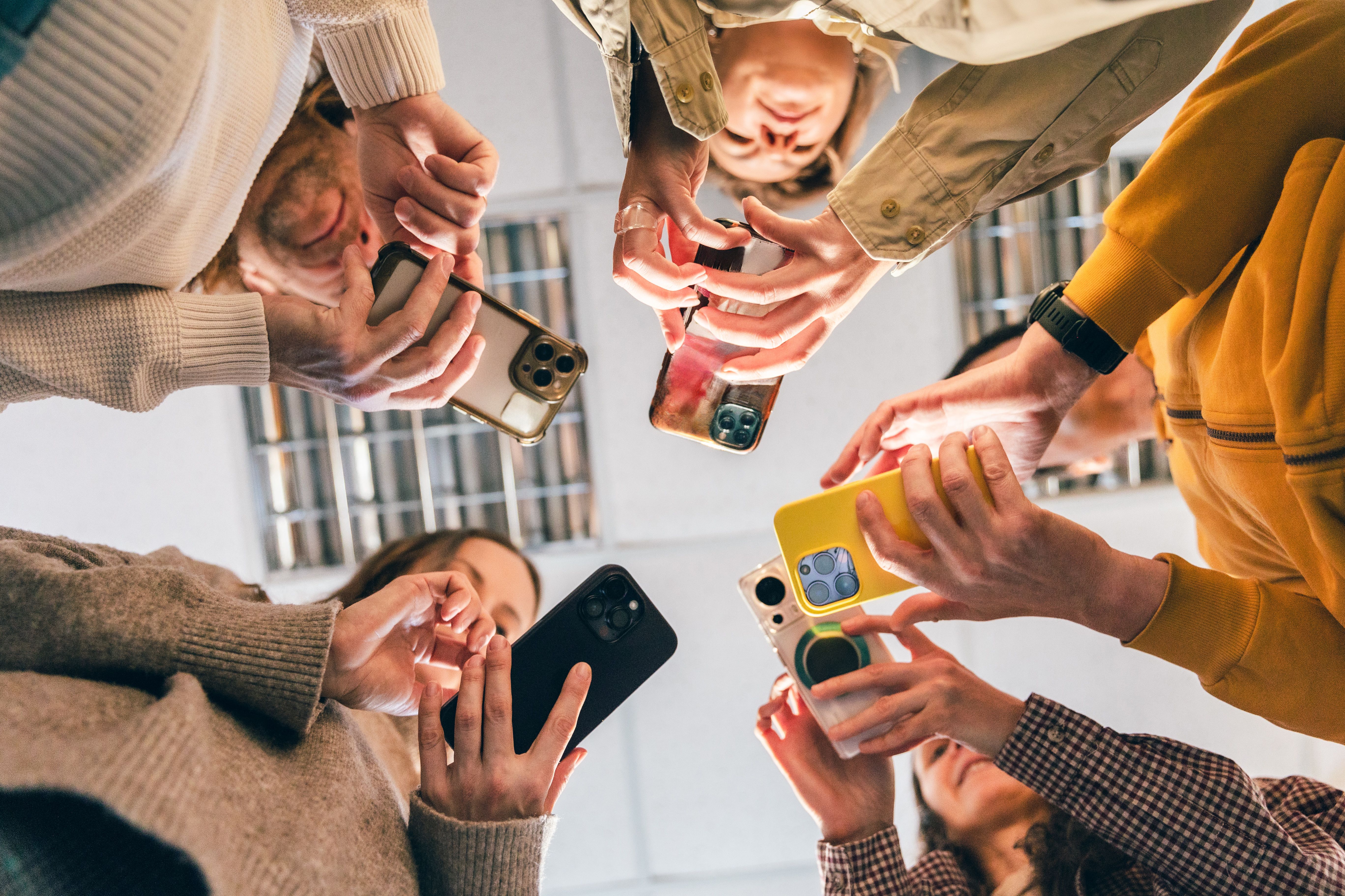 online community electronics