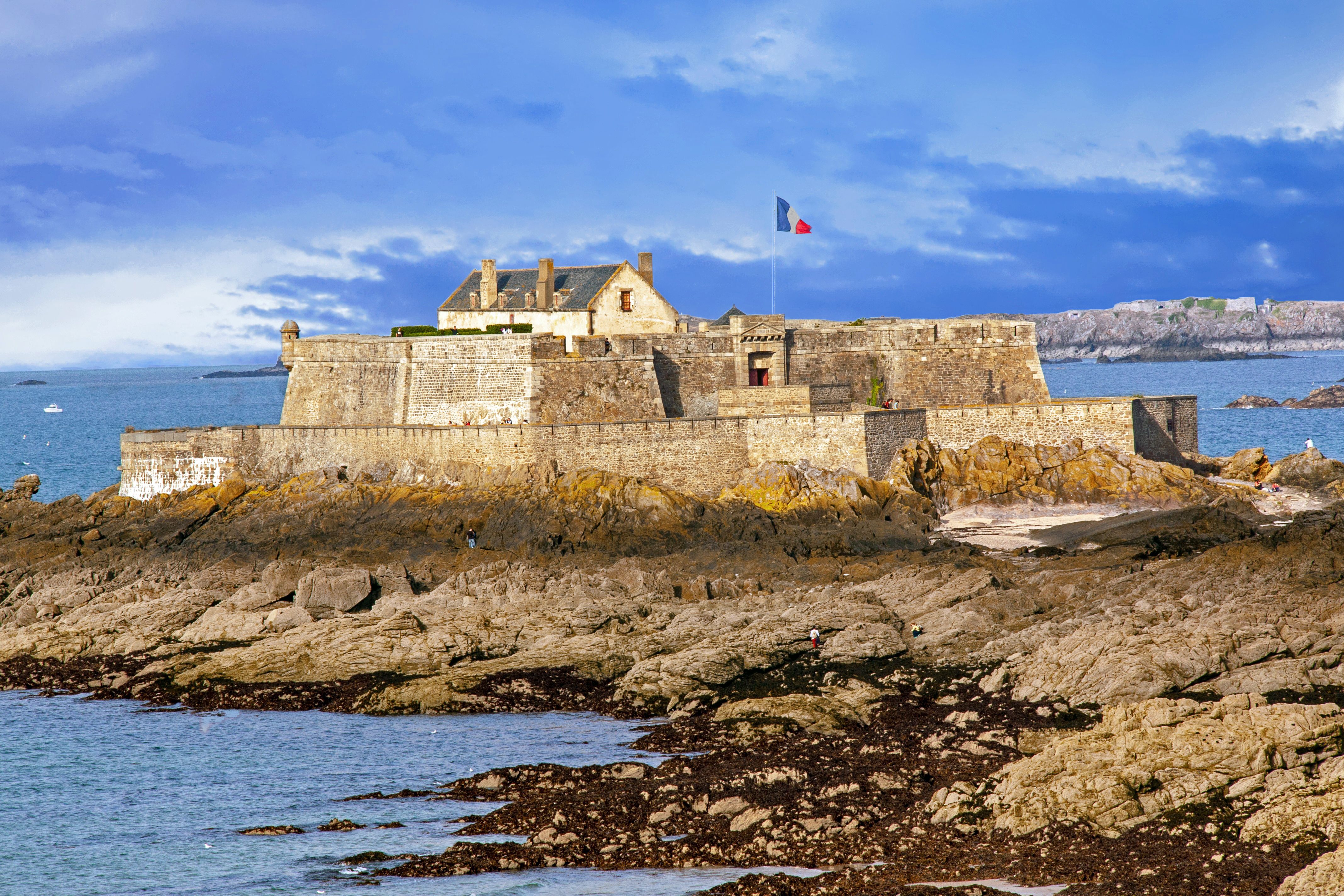 saint malo fortifications