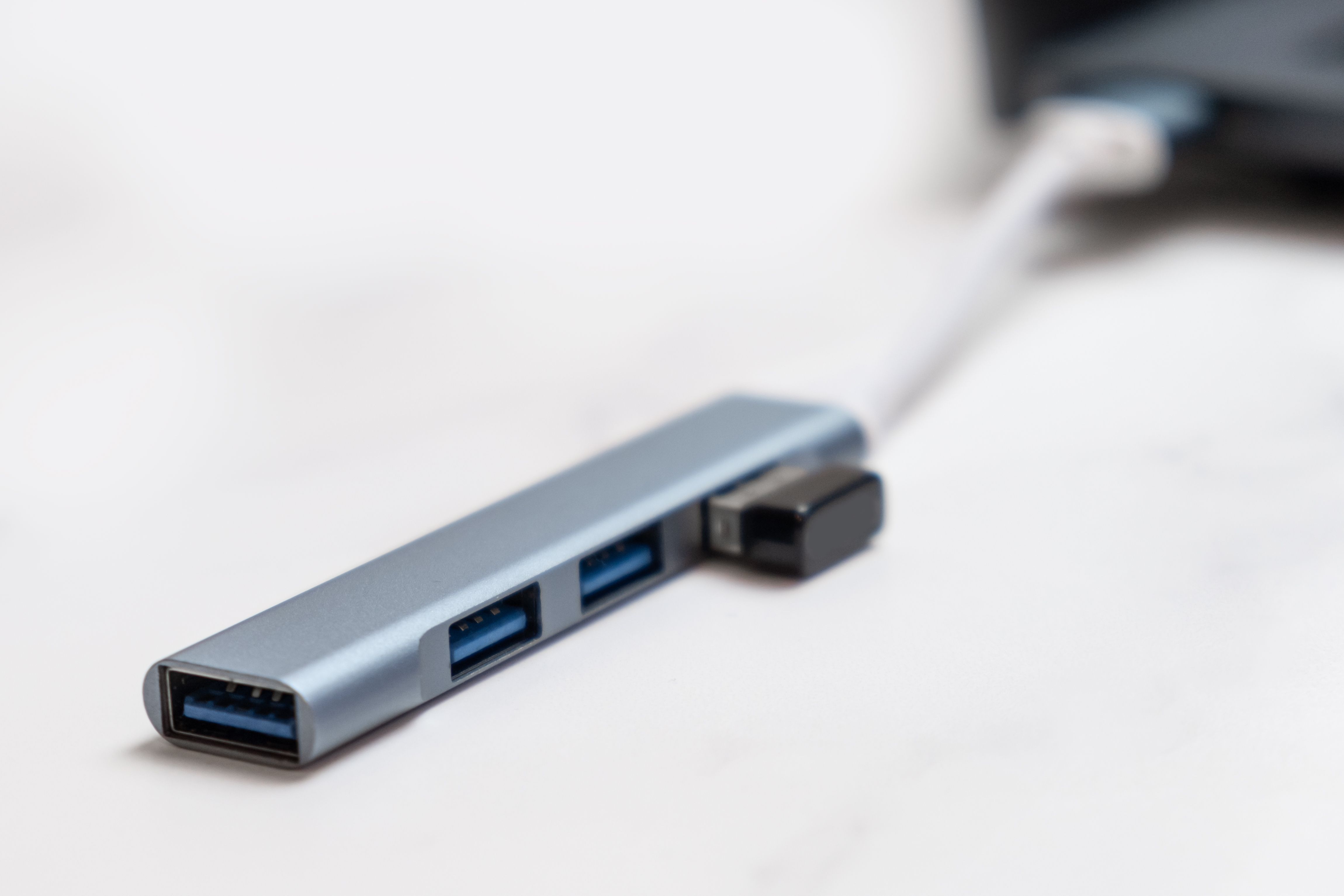Port Multi Splitter Adapter USB hub for connecting additional equipment