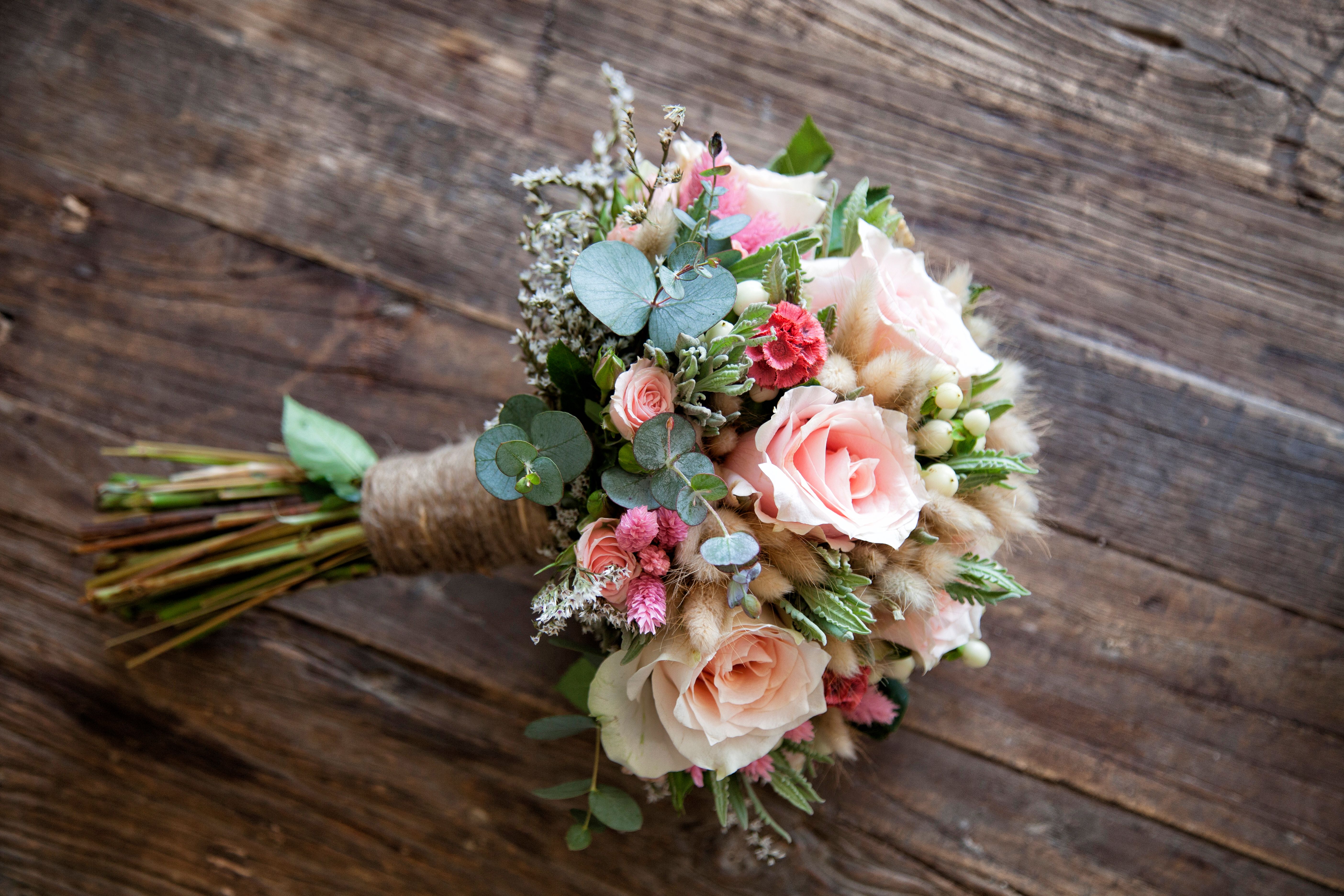 roses bouquet wedding