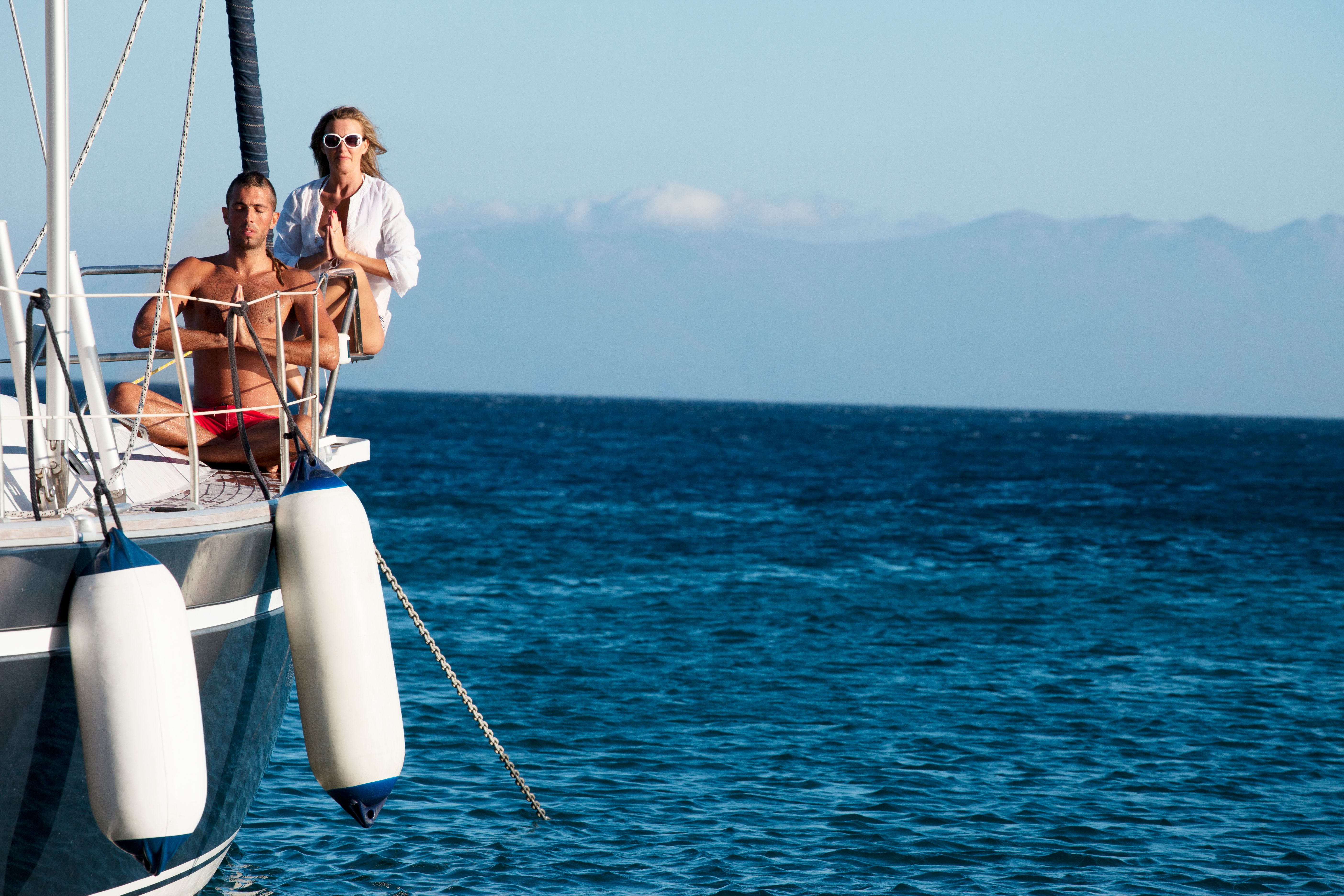yoga sailing greece
