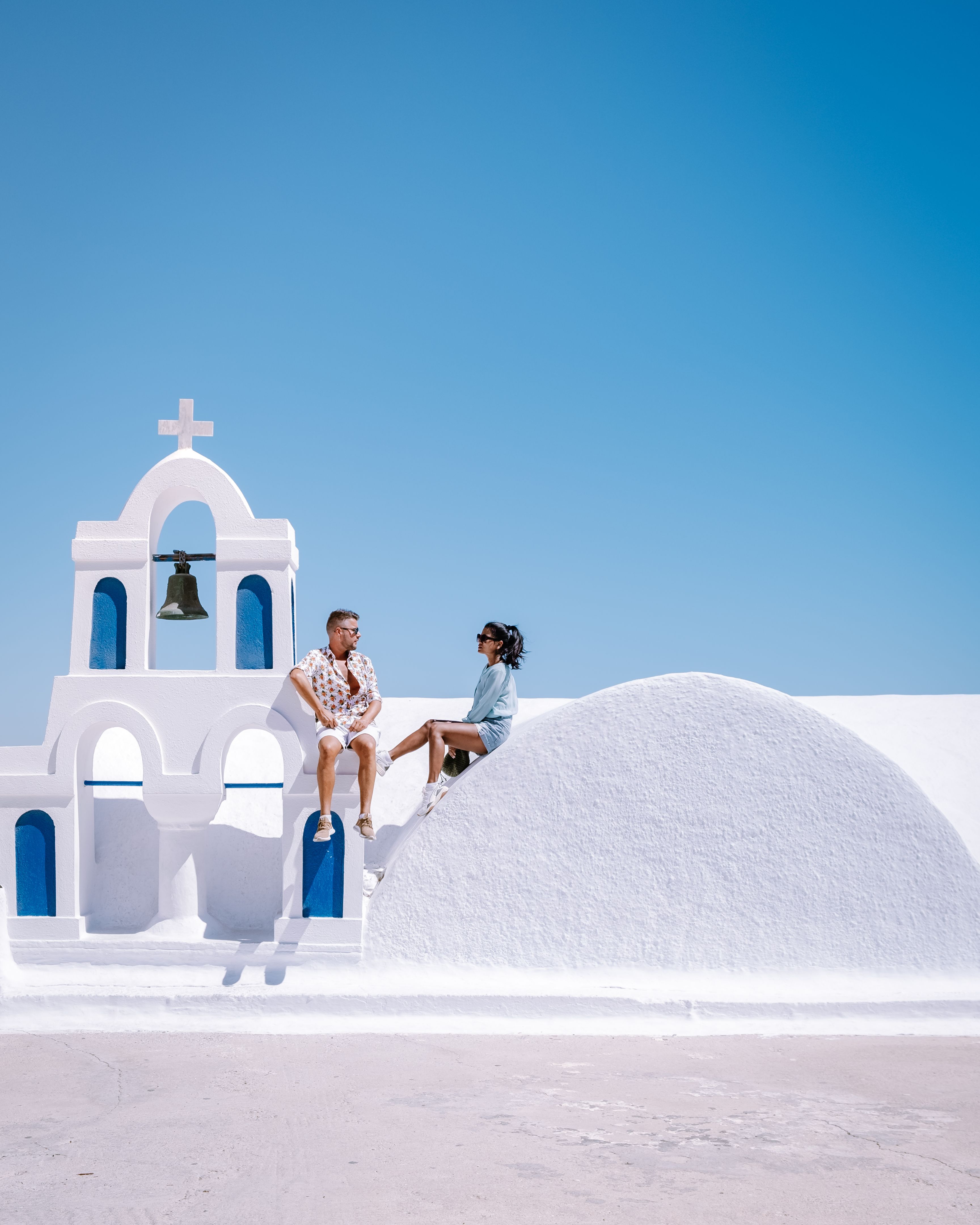 couple photography santorini