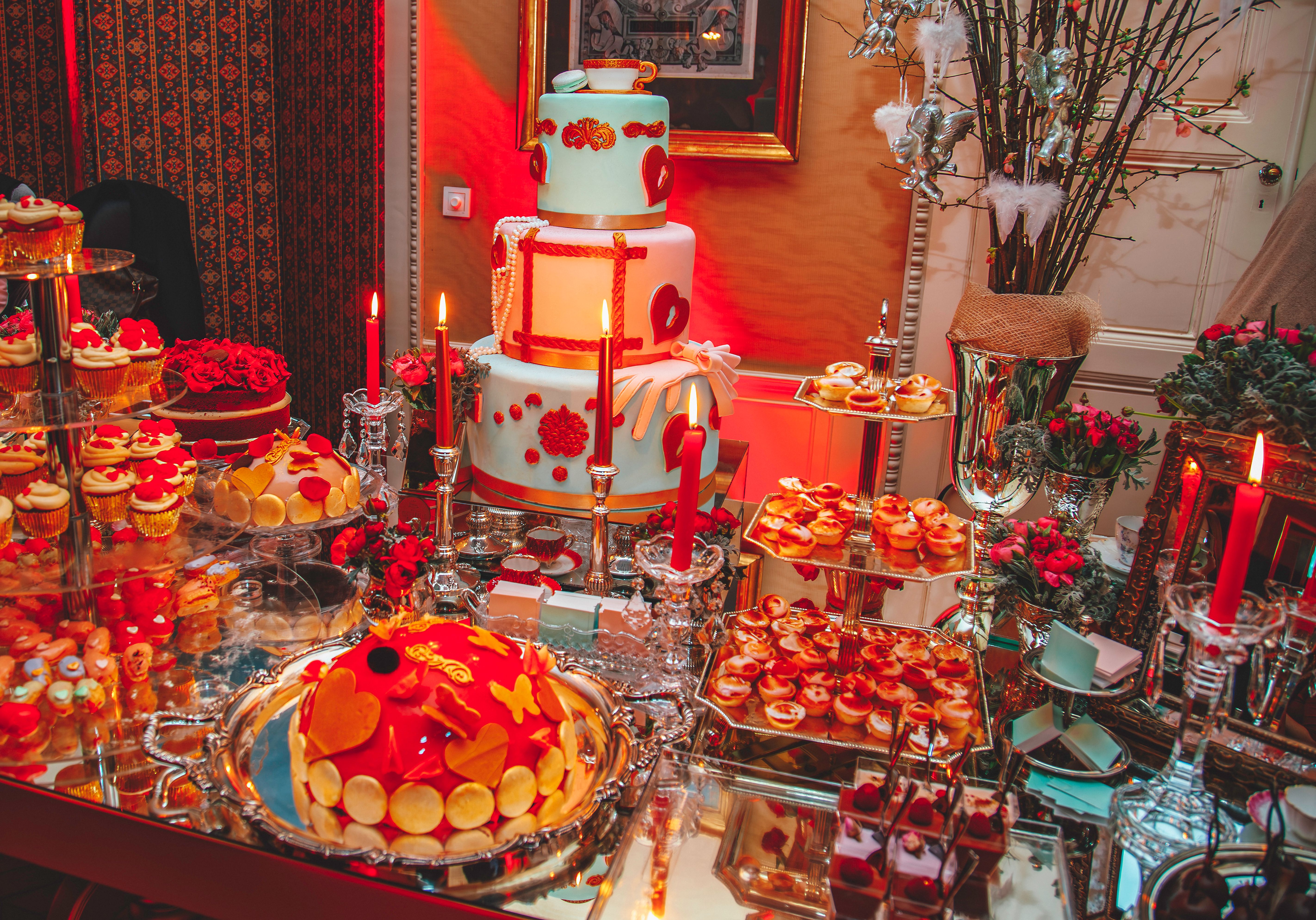 luxury dessert table