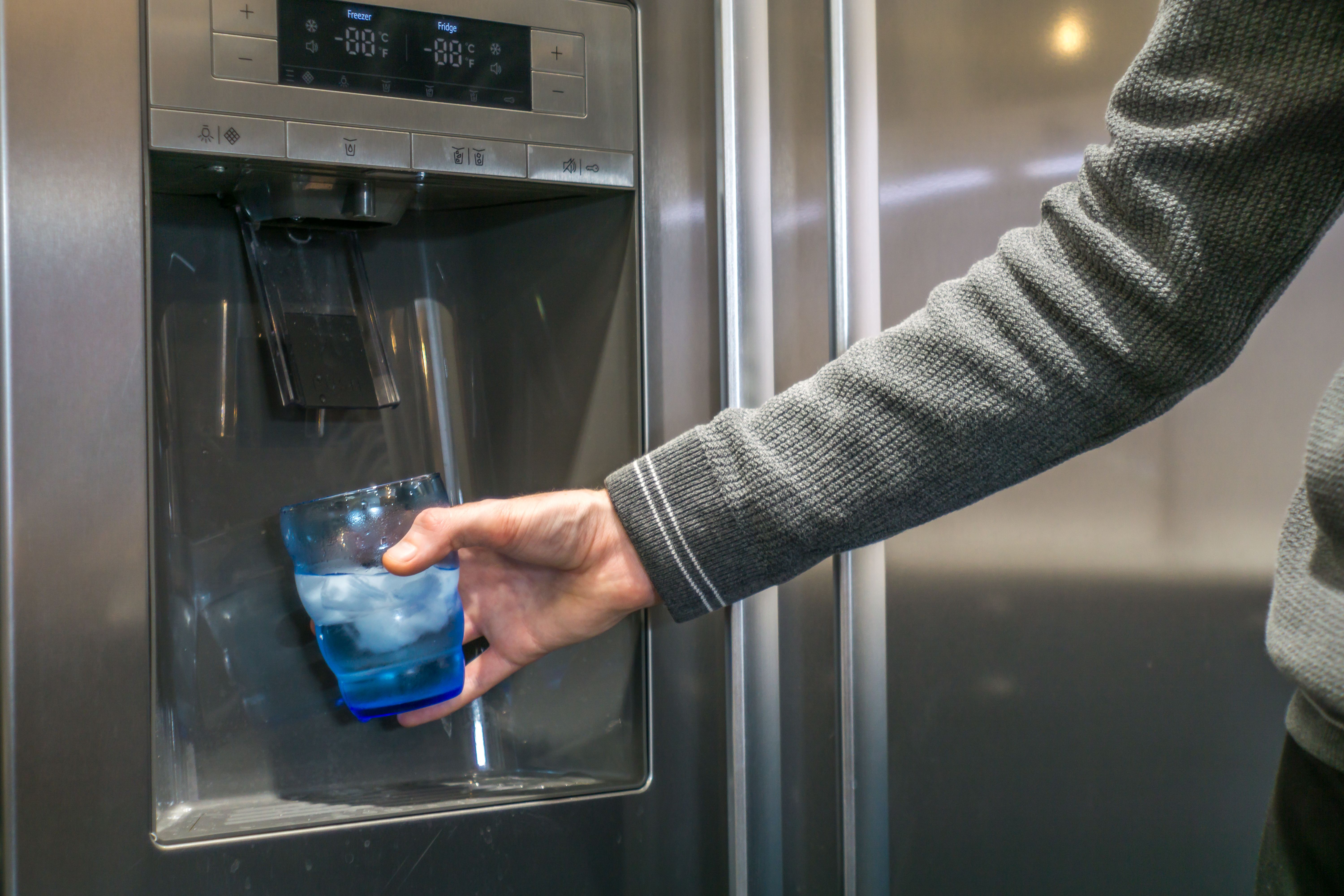 refrigerator ice dispenser