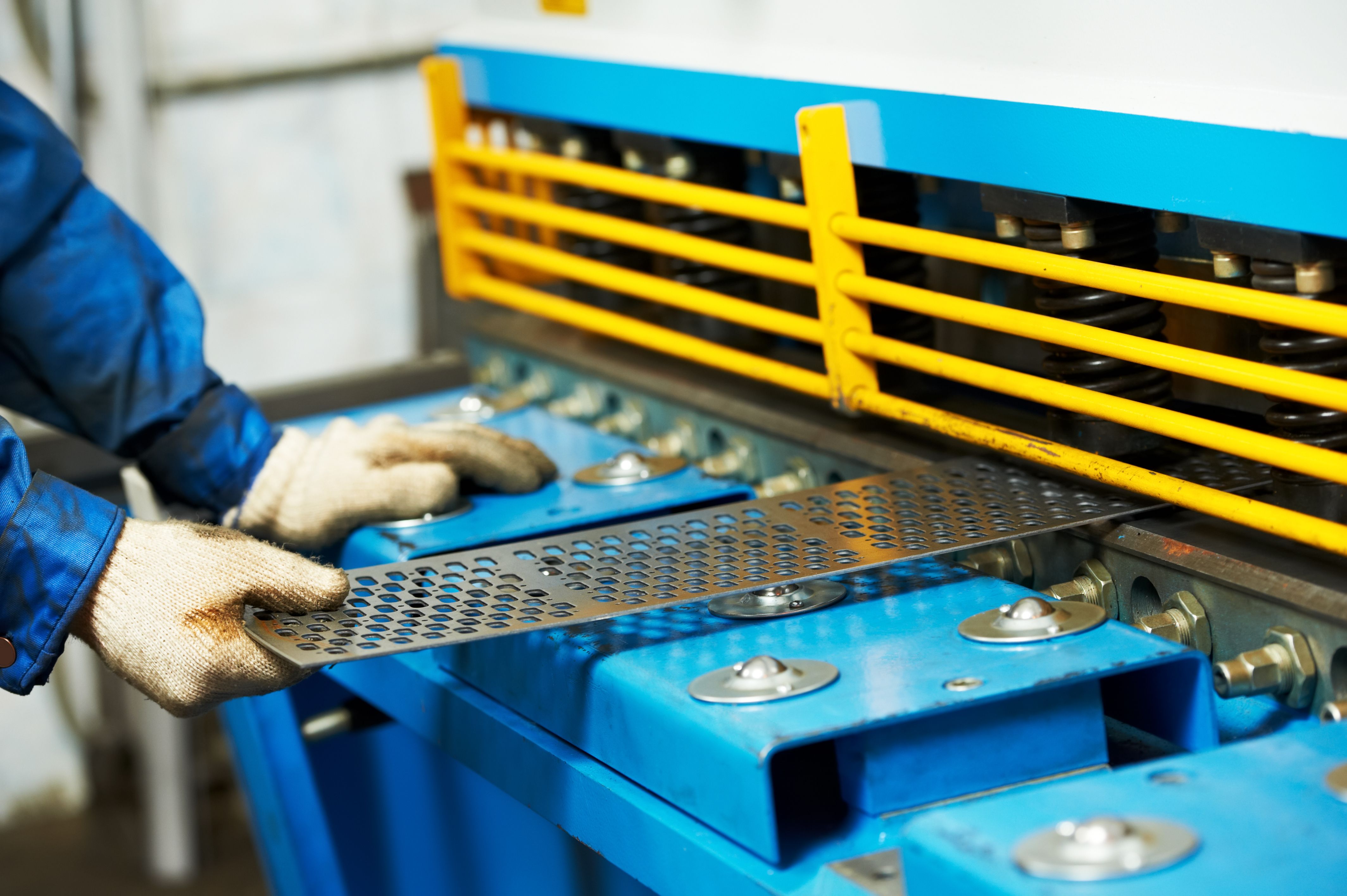 metal cutting machine