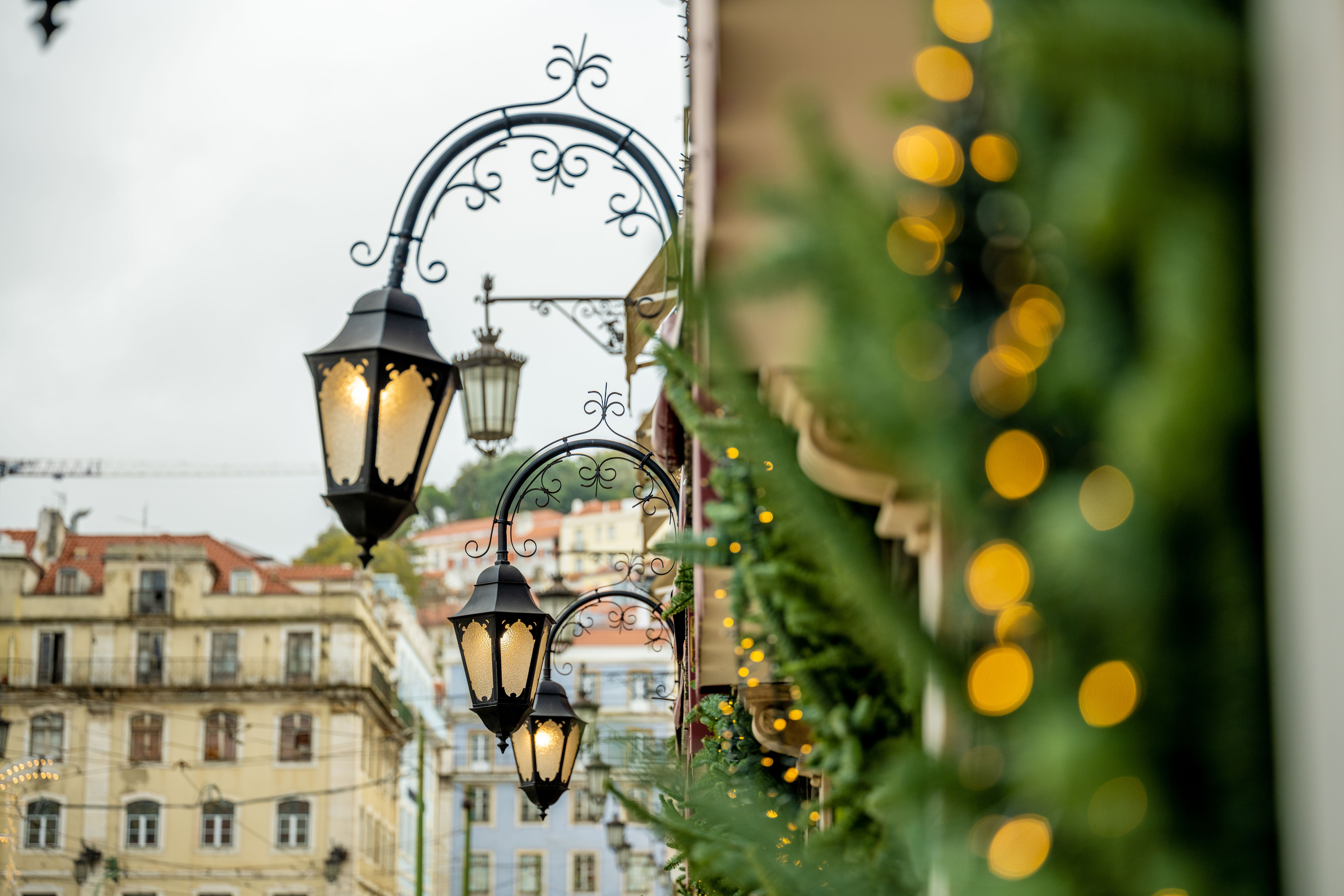 historic lisbon buildings