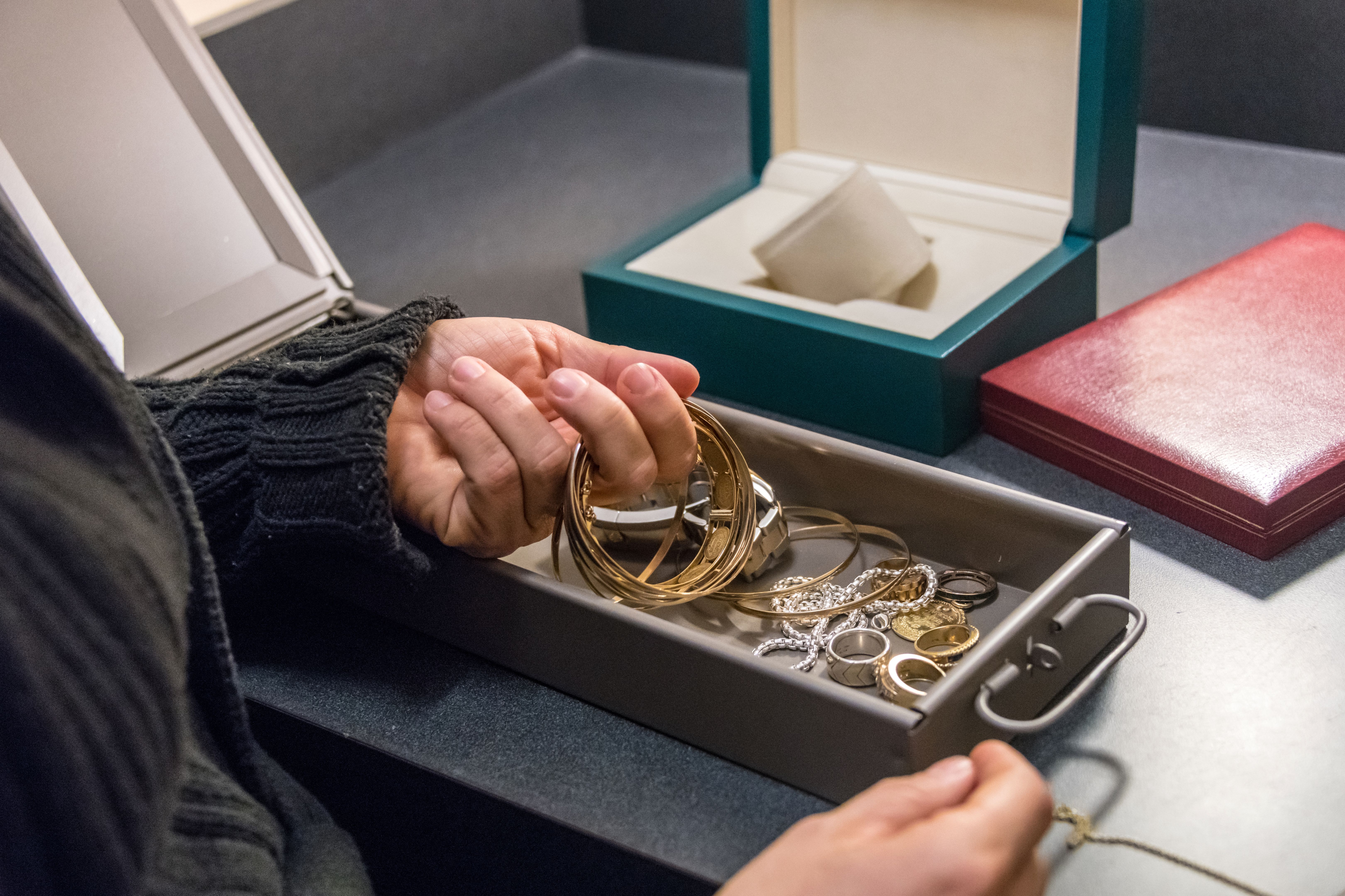 Keeping jewelry in a bank safe box