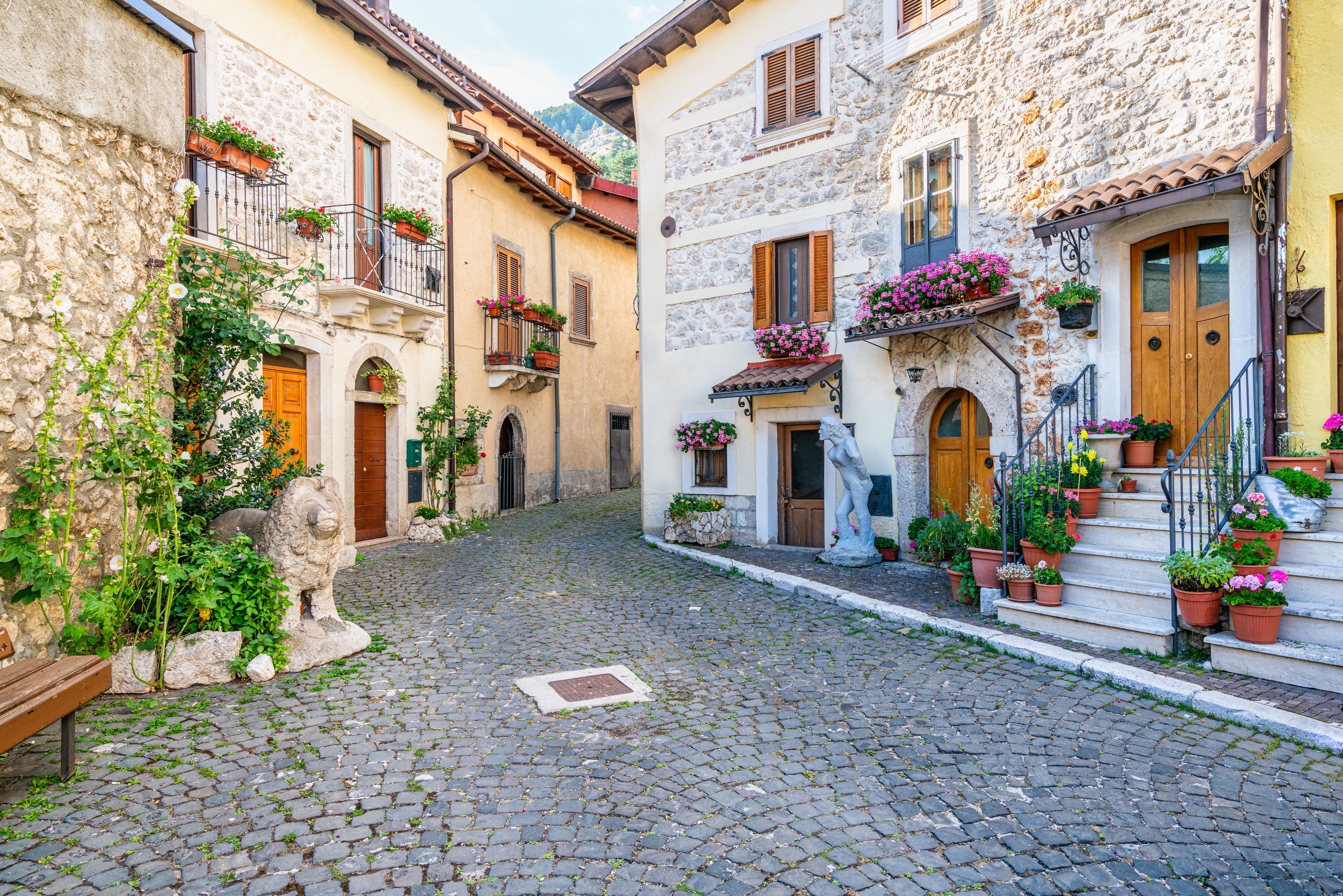 traditional italian architecture